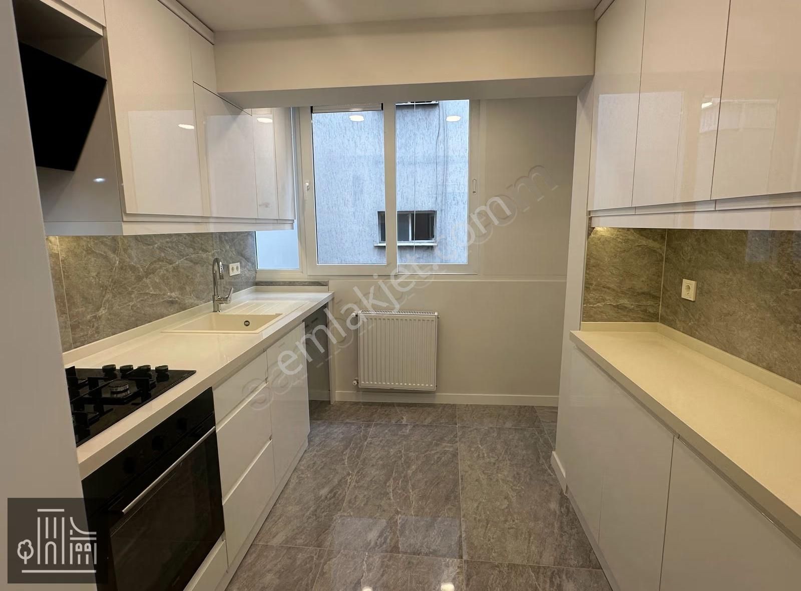 Hatay Metro Cadde İki Bina Mesafede 3+1 130m2 2.kat Arakat Daire - Görsel 14