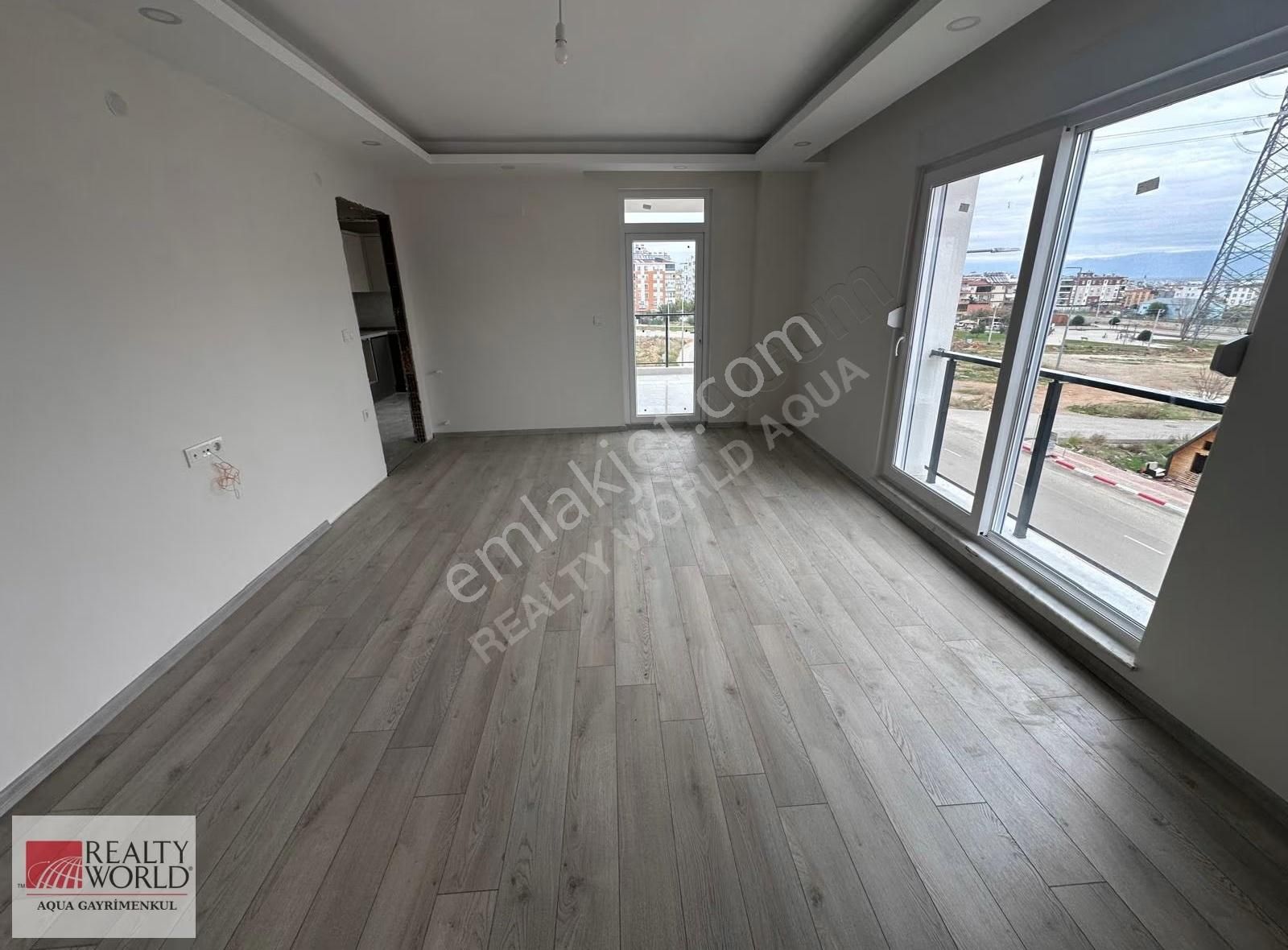 Antalya Şehir Hastanesine Yakın Sıfır Geniş 2+1 Satılık Daire