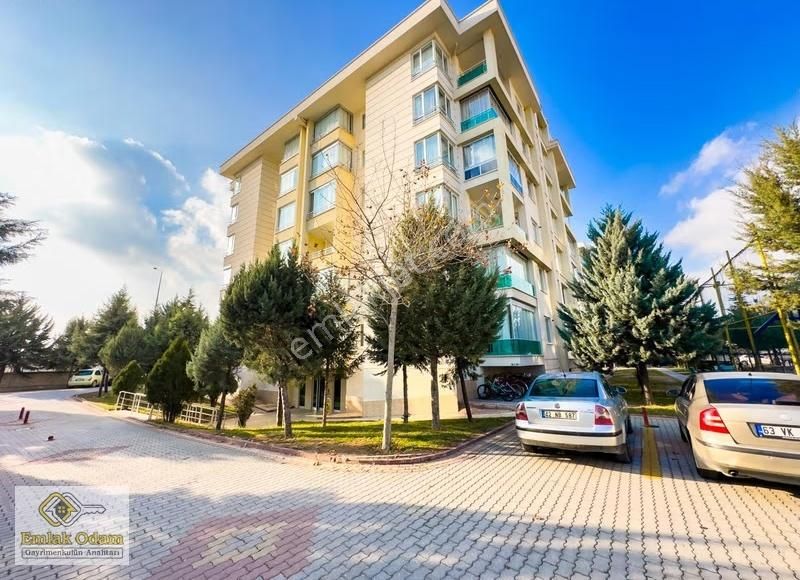 Emlak Odam'dan Güvenpark Sitesin'de Satılık 3+1 Daire