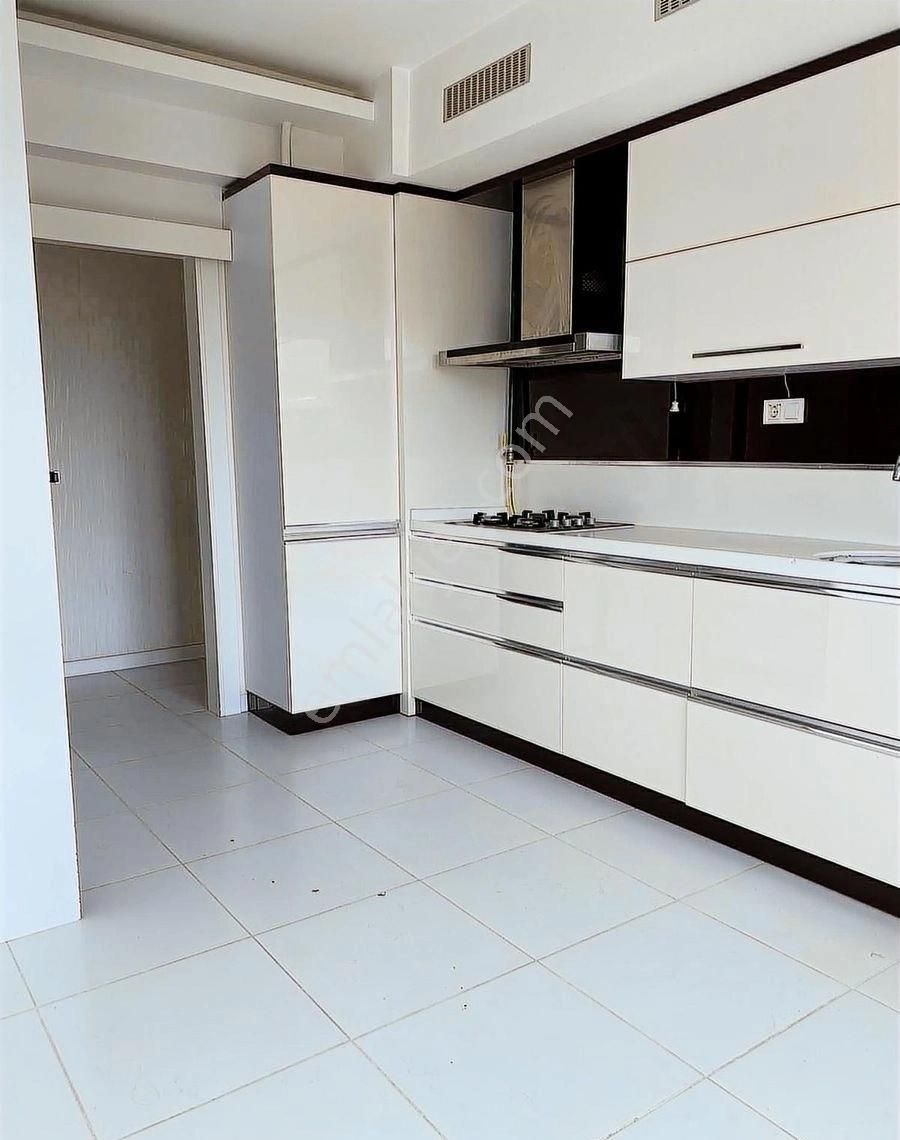 Selçuklu Mahallesin Kavasoğlu Konaklarında Kiralık Lüks Daire - Görsel 6