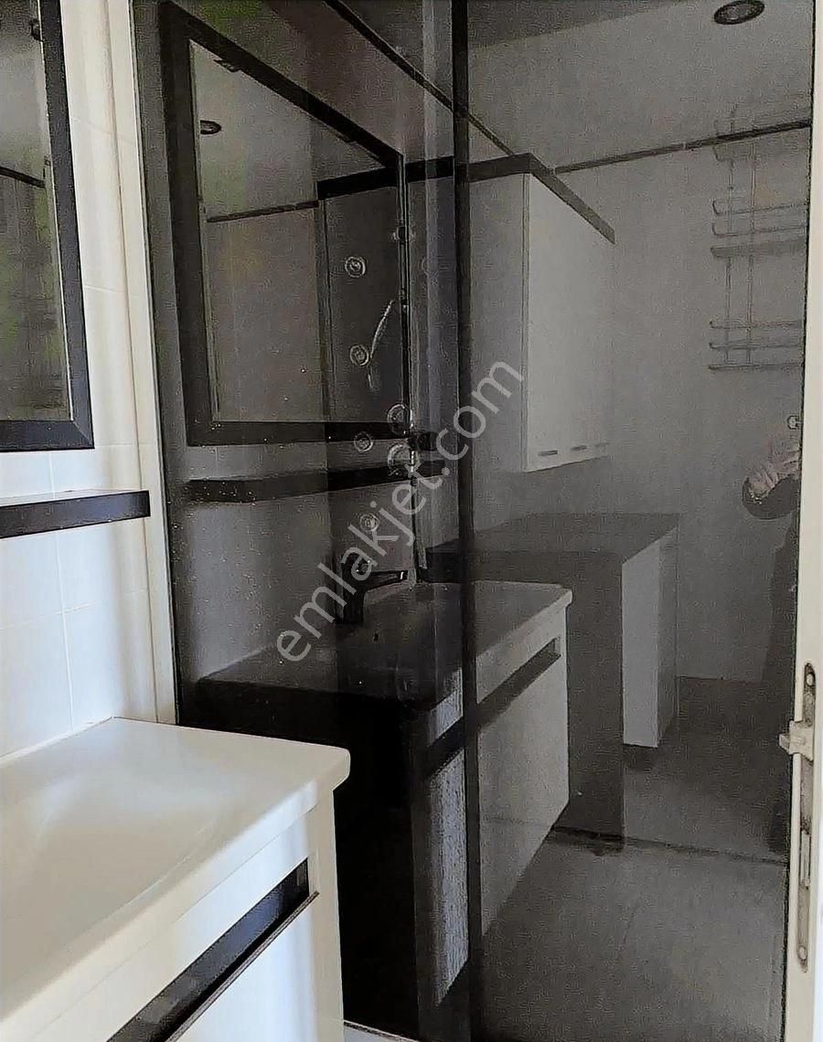 Selçuklu Mahallesin Kavasoğlu Konaklarında Kiralık Lüks Daire - Görsel 15