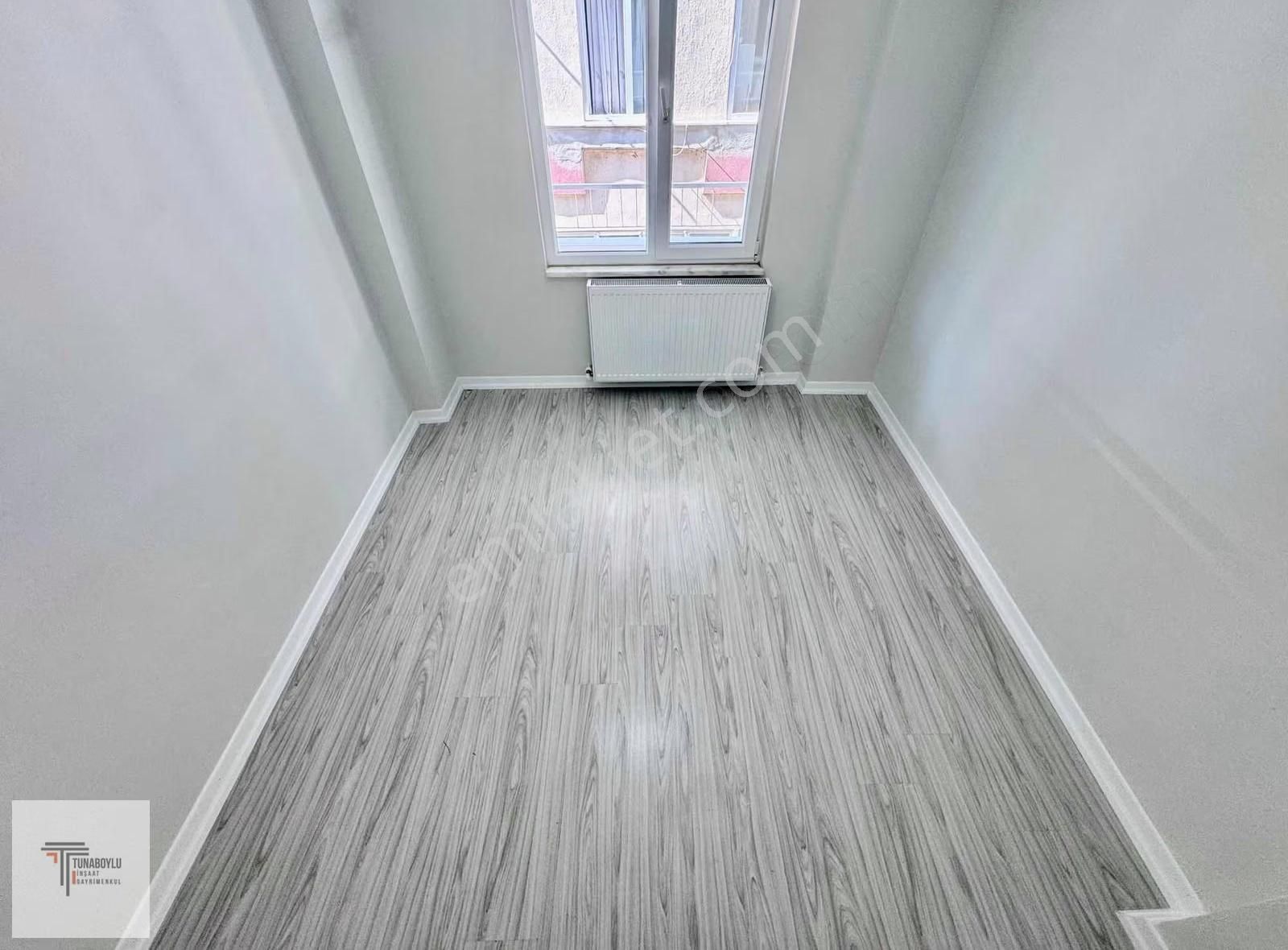▒tunaboyludan Çay Manzaralı Ön Cephe Ara Kat Geniş Lüks 3+1daire - Görsel 6