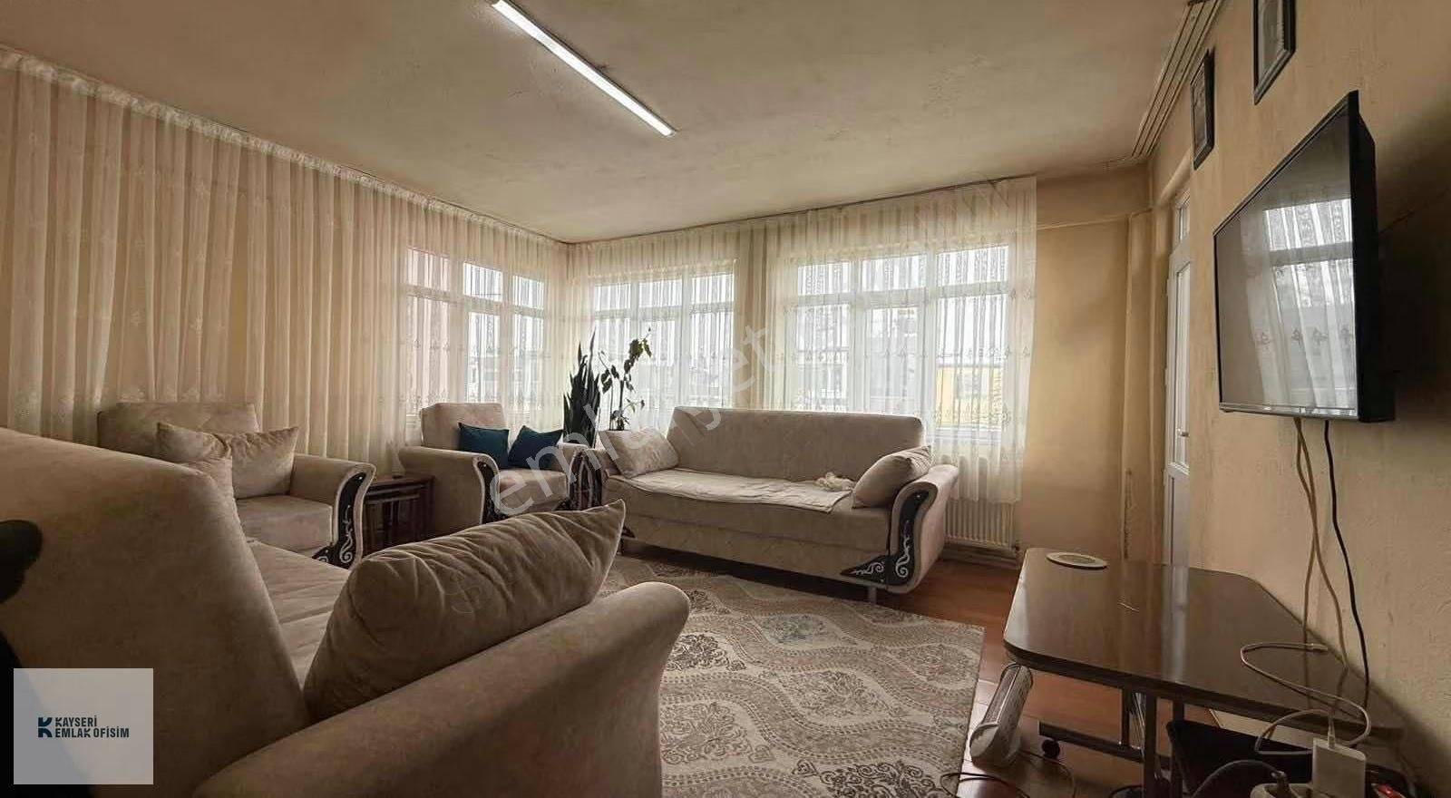 Selçuklu Mahallesi 4 Ayrı Bağımsız Bölüm Komple Satılık Bina - Görsel 5