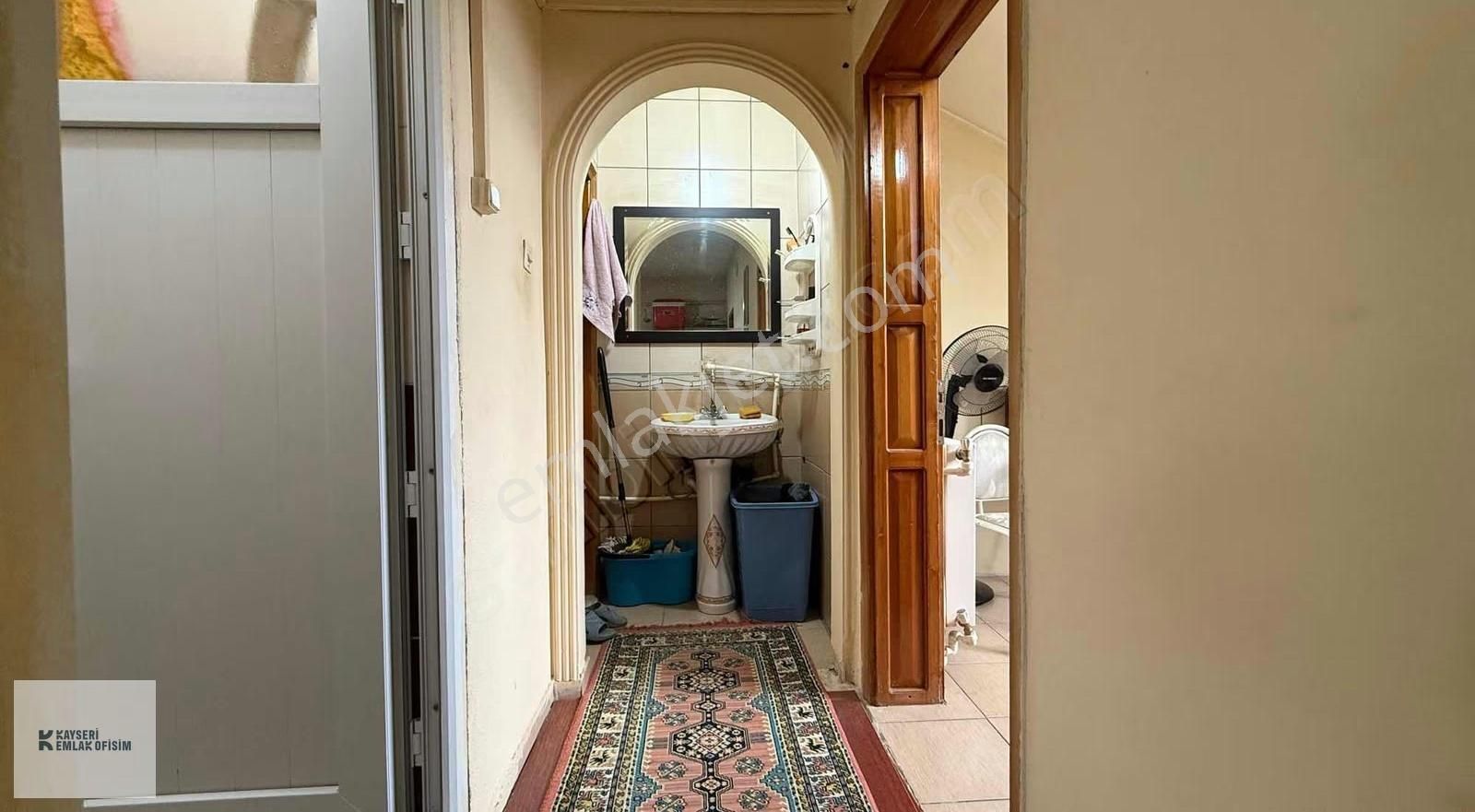 Selçuklu Mahallesi 4 Ayrı Bağımsız Bölüm Komple Satılık Bina - Görsel 9