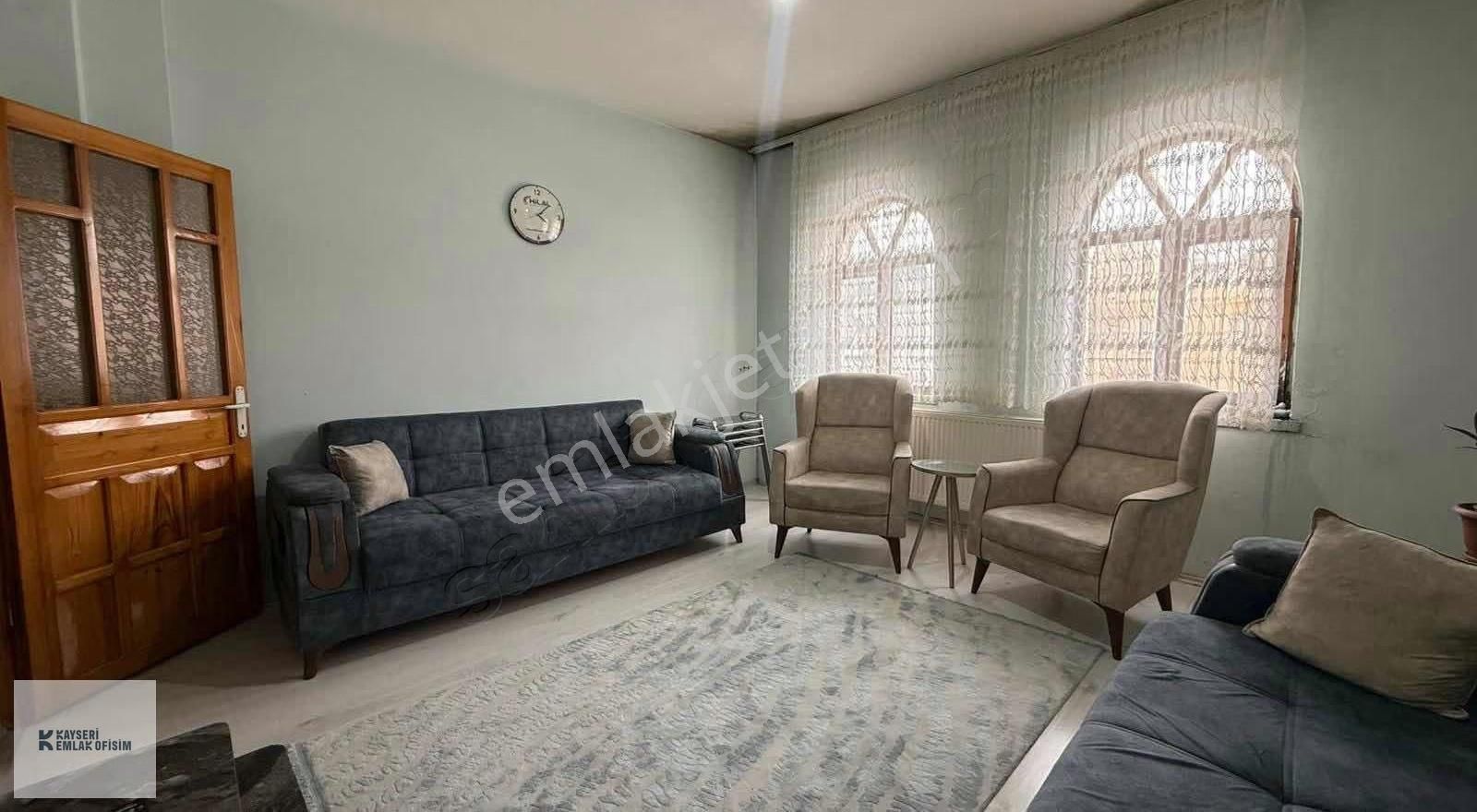 Selçuklu Mahallesi 4 Ayrı Bağımsız Bölüm Komple Satılık Bina - Görsel 4