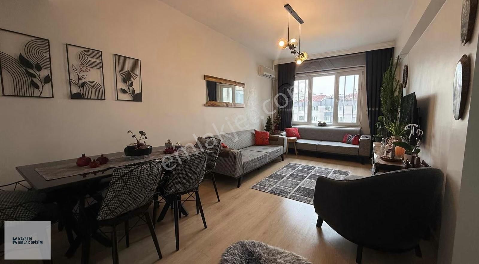 Alpaslan Mahallesi Yenilenmiş Full Yapılı 3+1 Daire - Görsel 9