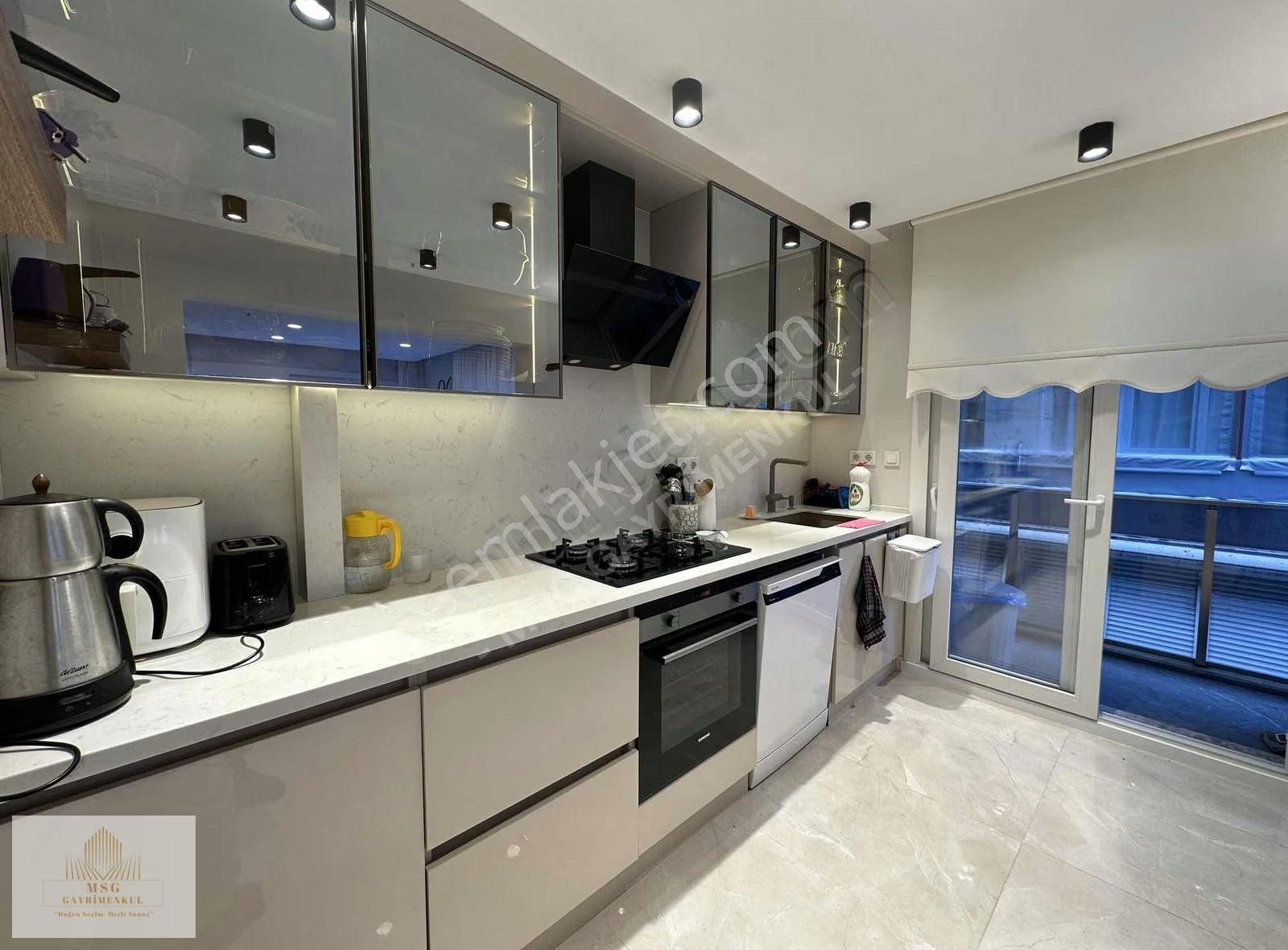 Msg'den Göztepe Stad Karşısında Asansörlü Özel Dizayn 3+1 Daire - Görsel 43