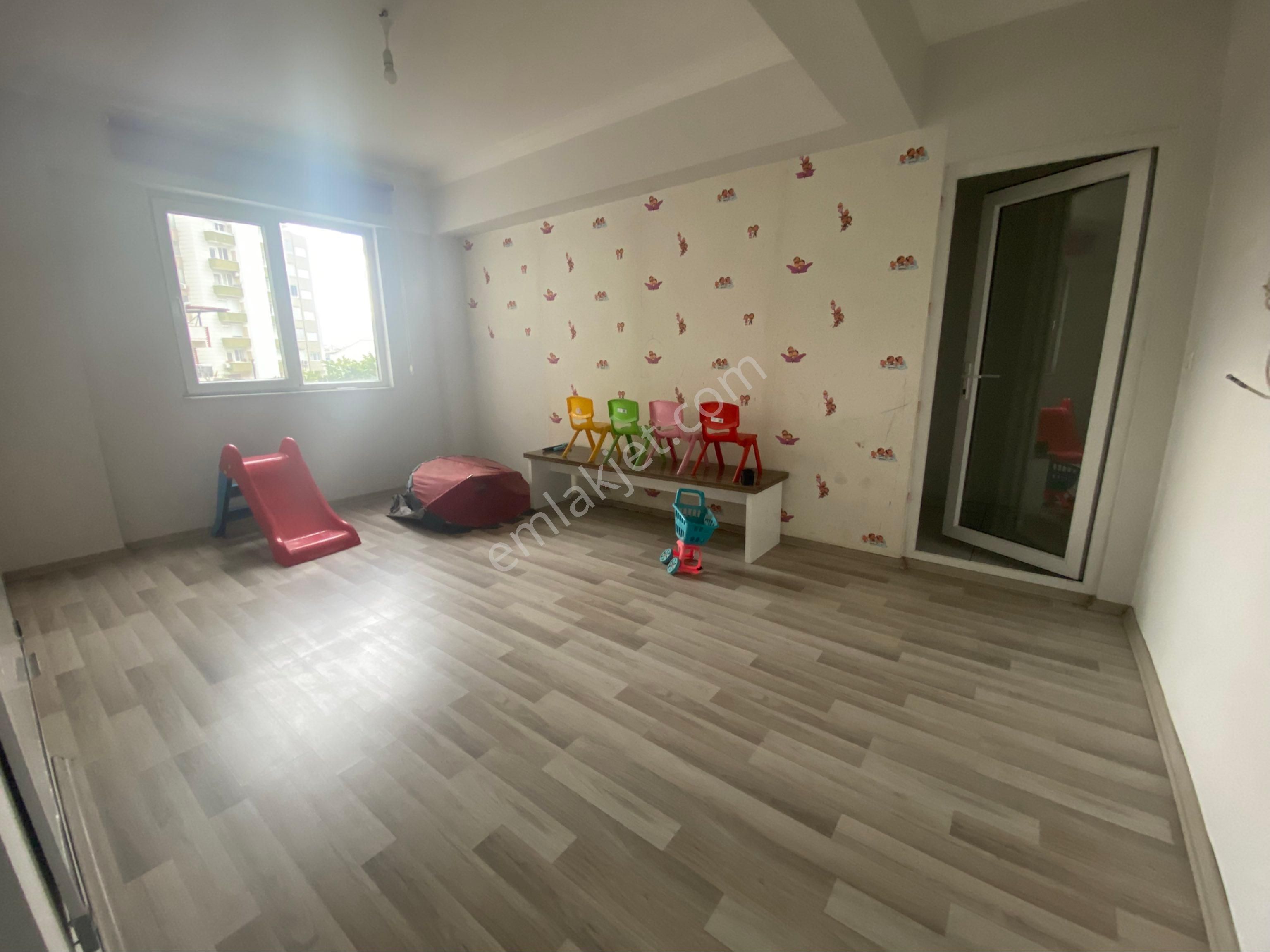 Zaferde Site İçi Havuzlu 3+1 Ara Kat - Görsel 25