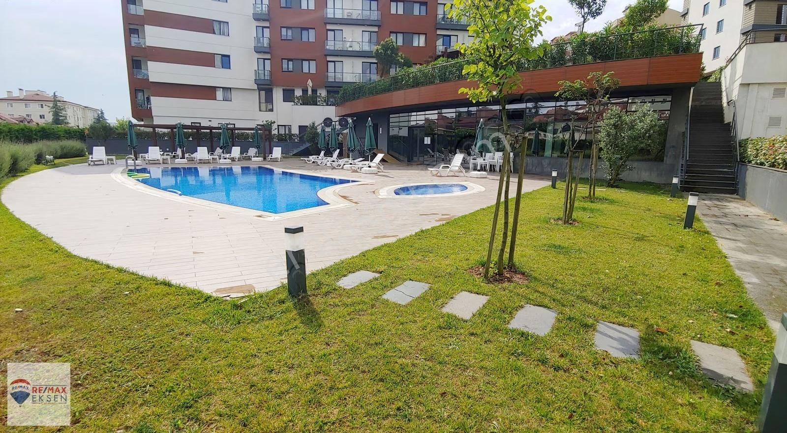 Alemdağ Terrace Koru Uzmanı Nesrin Aktepe'den 2+1 Kiralık Daire