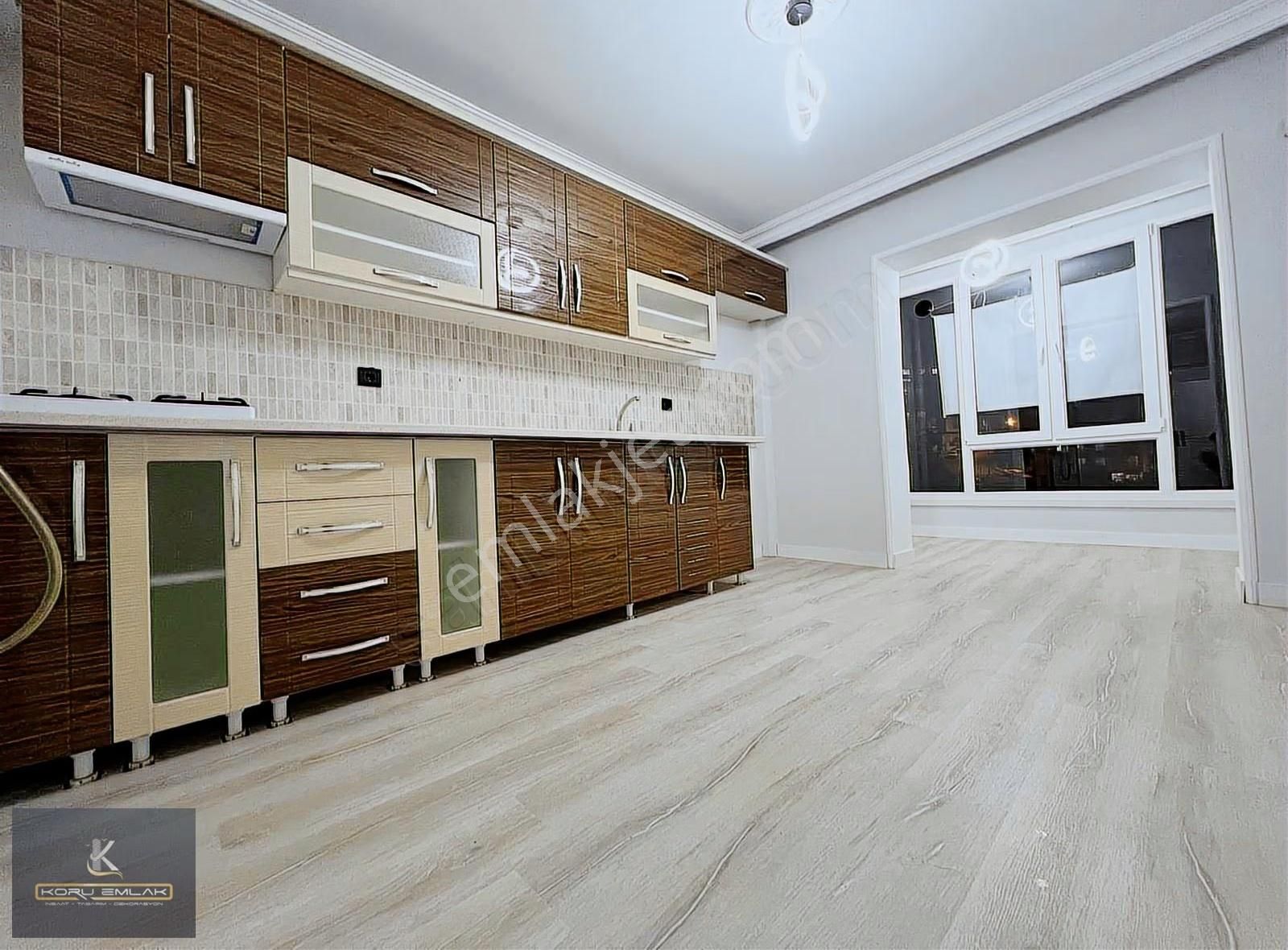 Ufuktepe'de Ultra Lüks Yapılı Geniş Metrajlı Asansörlü 3+1 Daire - Görsel 7