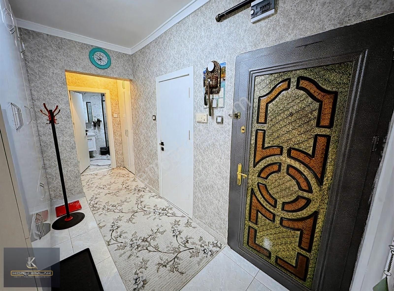 Aşağı Eğlence'de Ultra Lüks Yapılı Manzaralı Katta 3+1 Daire - Görsel 23