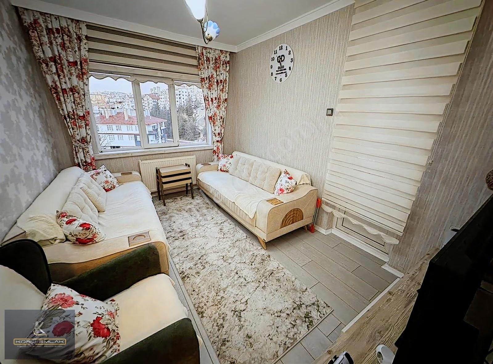 Aşağı Eğlence'de Ultra Lüks Yapılı Manzaralı Katta 3+1 Daire - Görsel 9