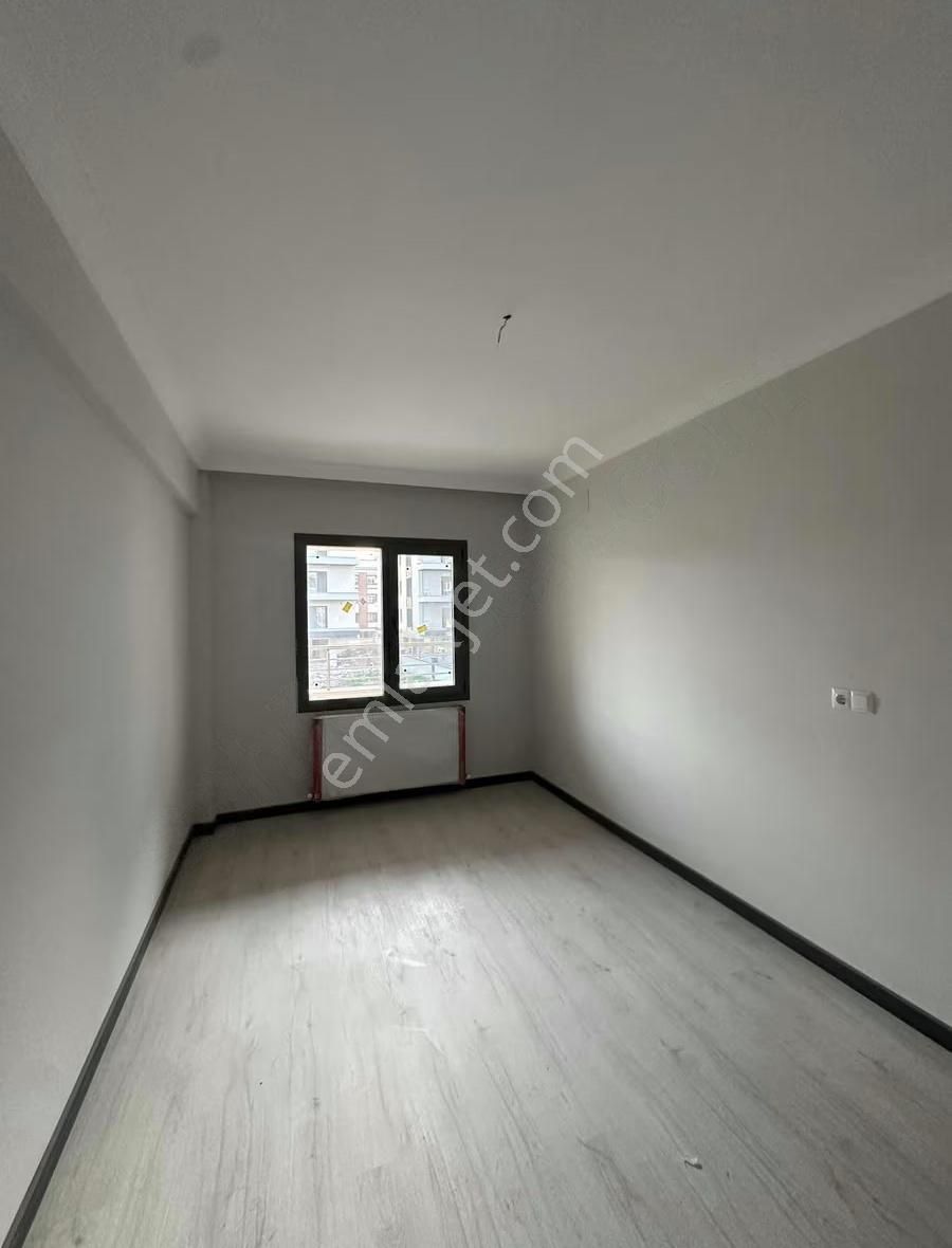 Emrah Emlaktan Reşatbey Mahallesinde Satılık Sıfır Daire - Görsel 19