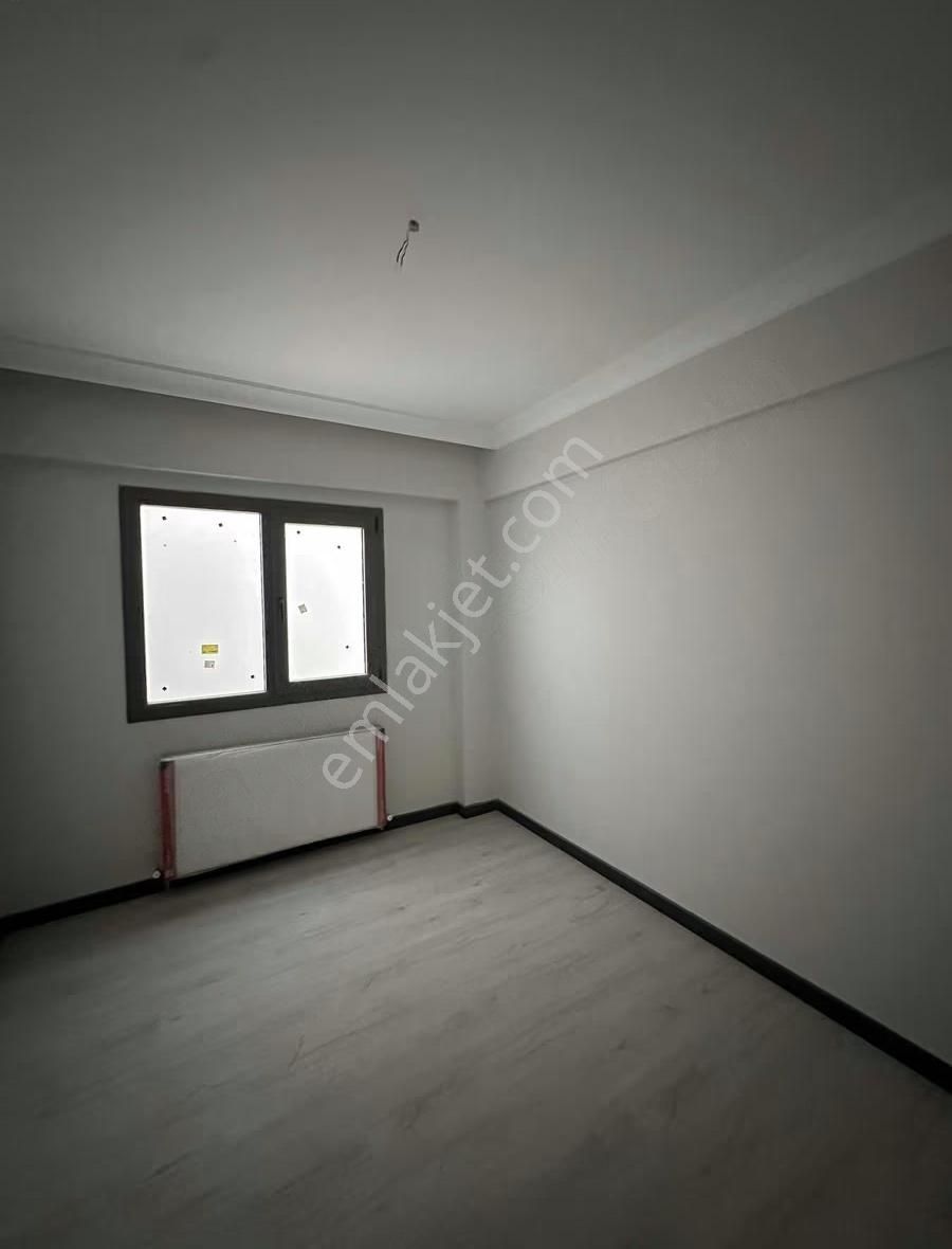 Emrah Emlaktan Reşatbey Mahallesinde Satılık Sıfır Daire - Görsel 24