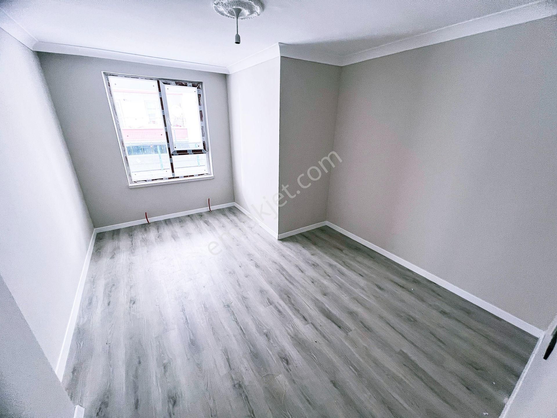 Cihandan Şehitkubilay Da Estergon Cadde Yakını Satlık Sıfır 2+1 - Görsel 13