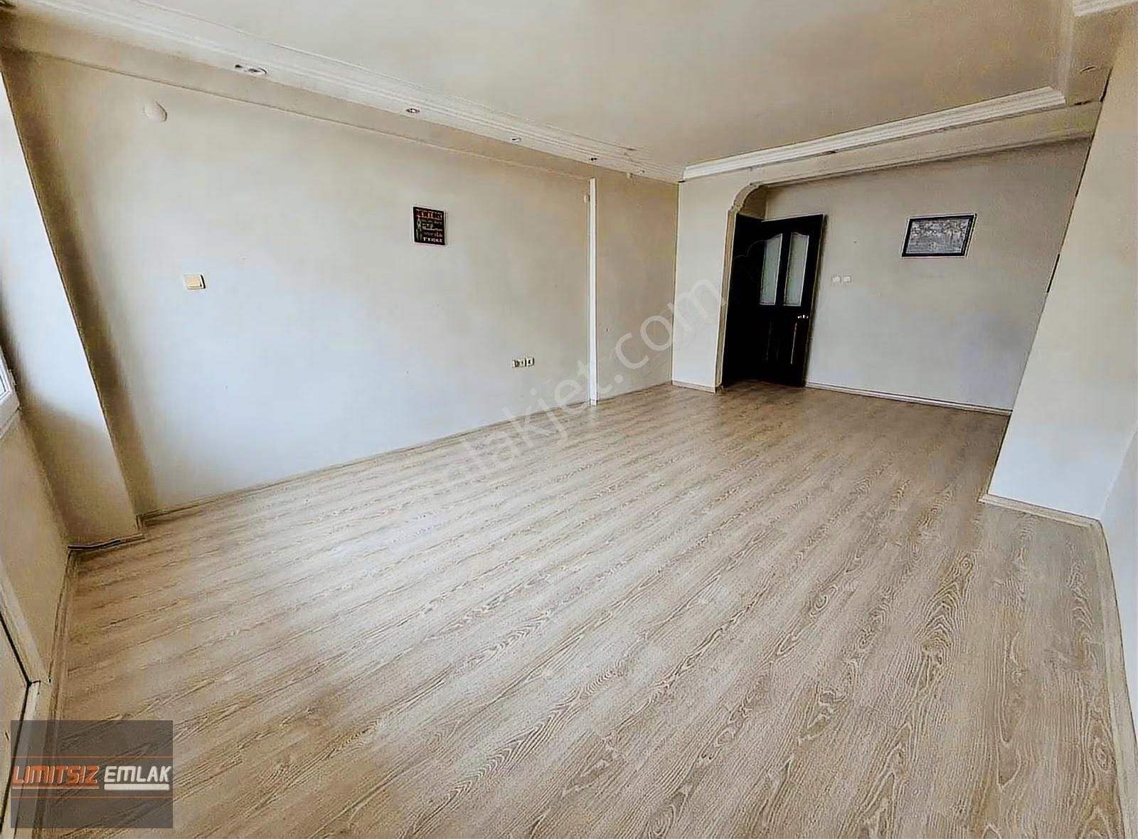 Nergiz İzbana 1 Dk | 2+1 Çift Cephe | 102 M² | Klimalı |