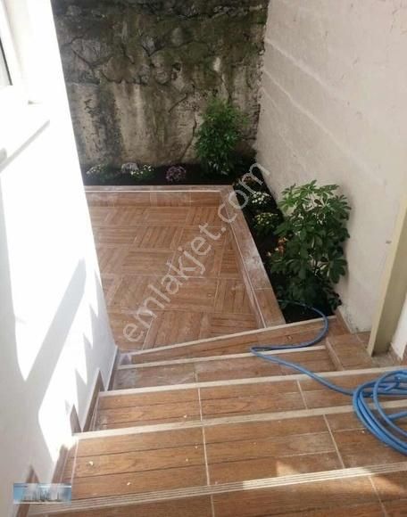 Beşiktaş Çarşıda Bahçeli 2+1 - Görsel 3