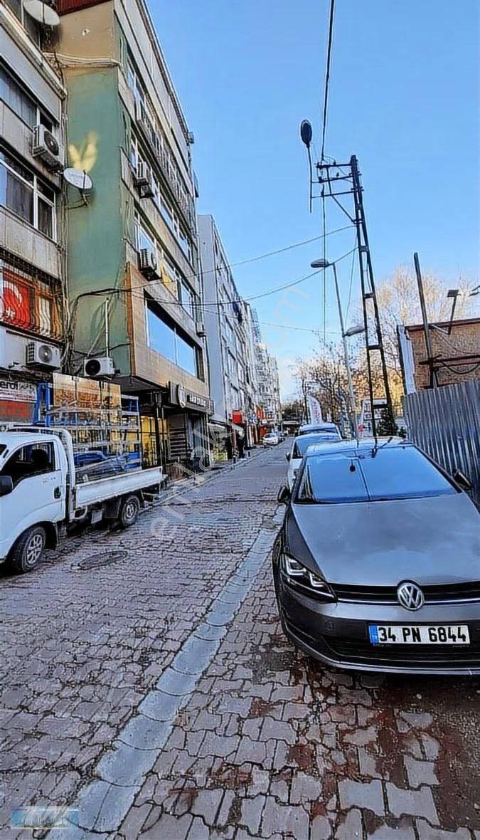 Mehmethan Emlaktan Devirsız Havaparasız Kiralık Dükkan - Görsel 3
