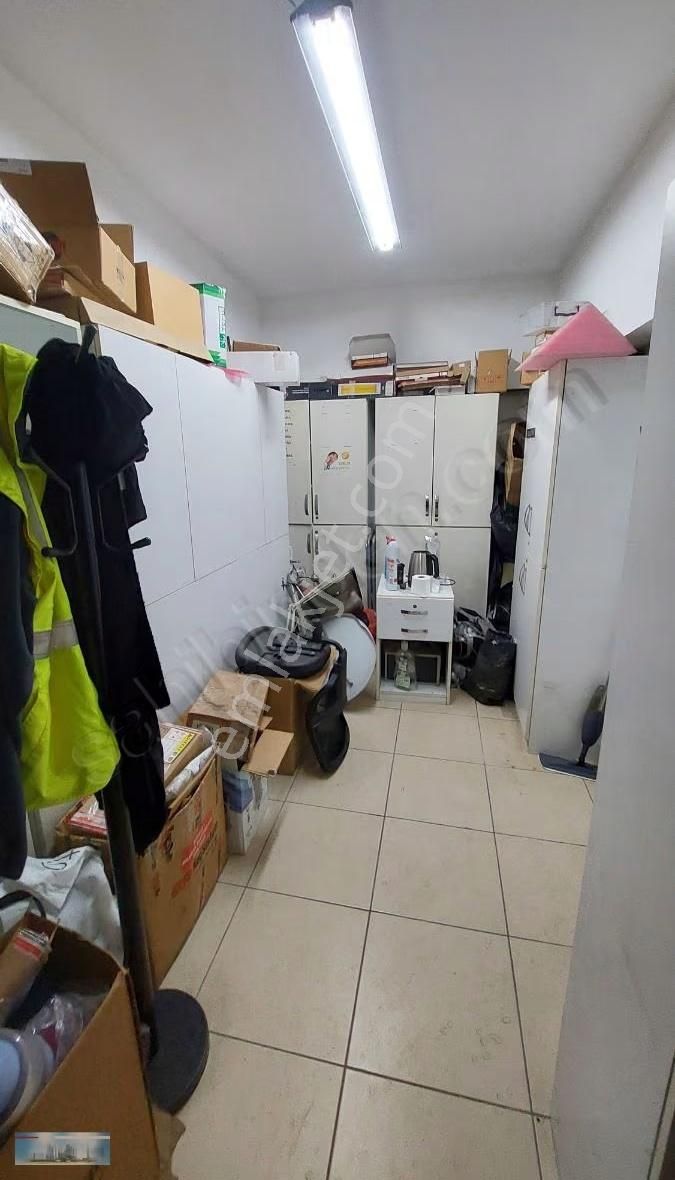 Mehmethan Emlaktan Devirsız Havaparasız Kiralık Dükkan - Görsel 4