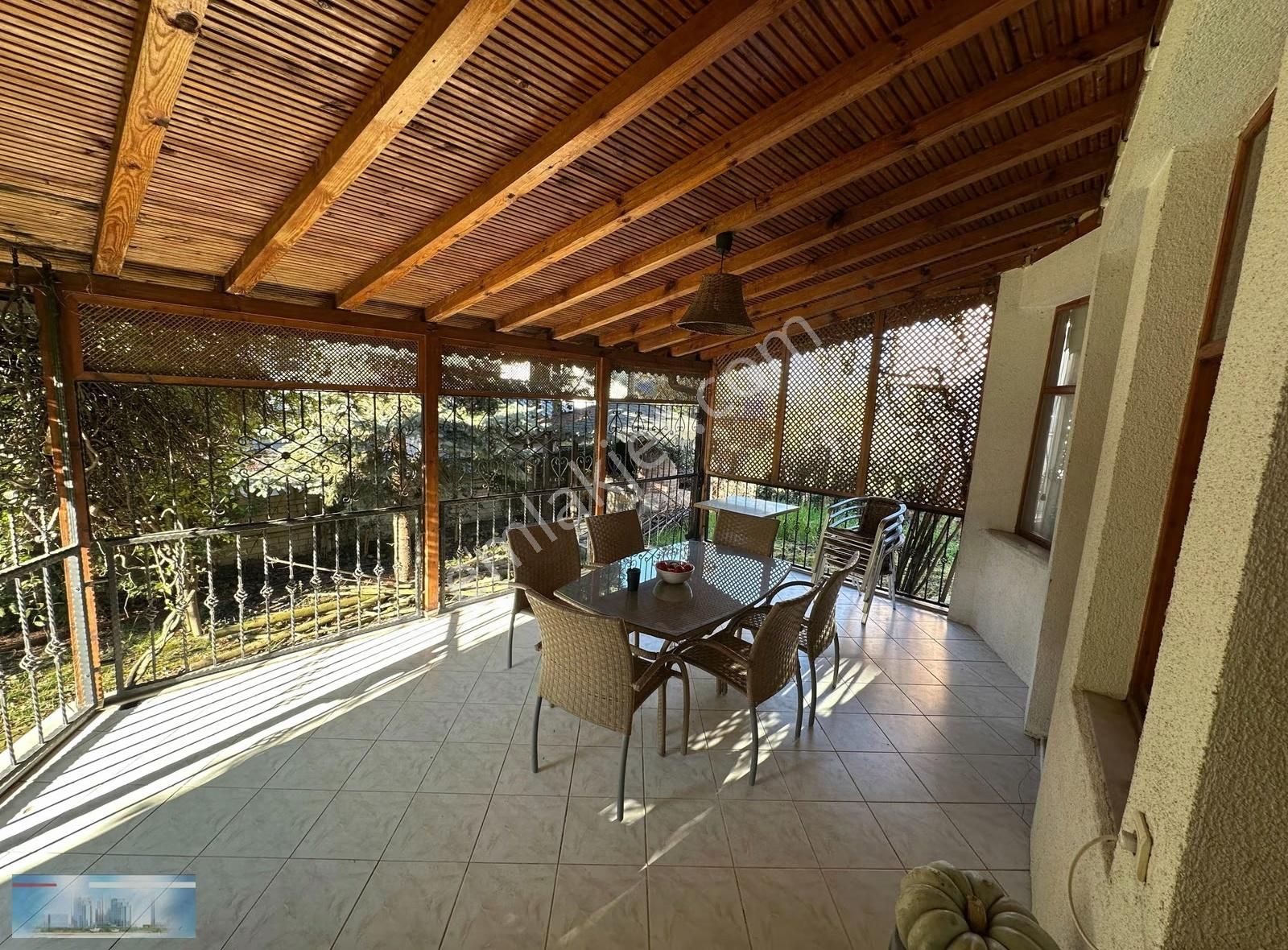 Kartepe Şirinsulhiyede Kapalı Garajlı / Teraslı Müstakil Villa - Görsel 6