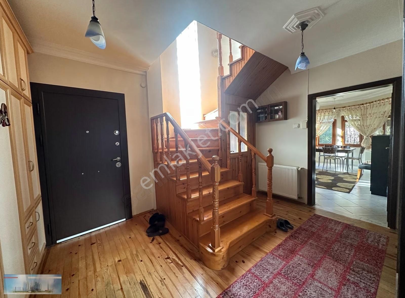 Kartepe Şirinsulhiyede Kapalı Garajlı / Teraslı Müstakil Villa - Görsel 14