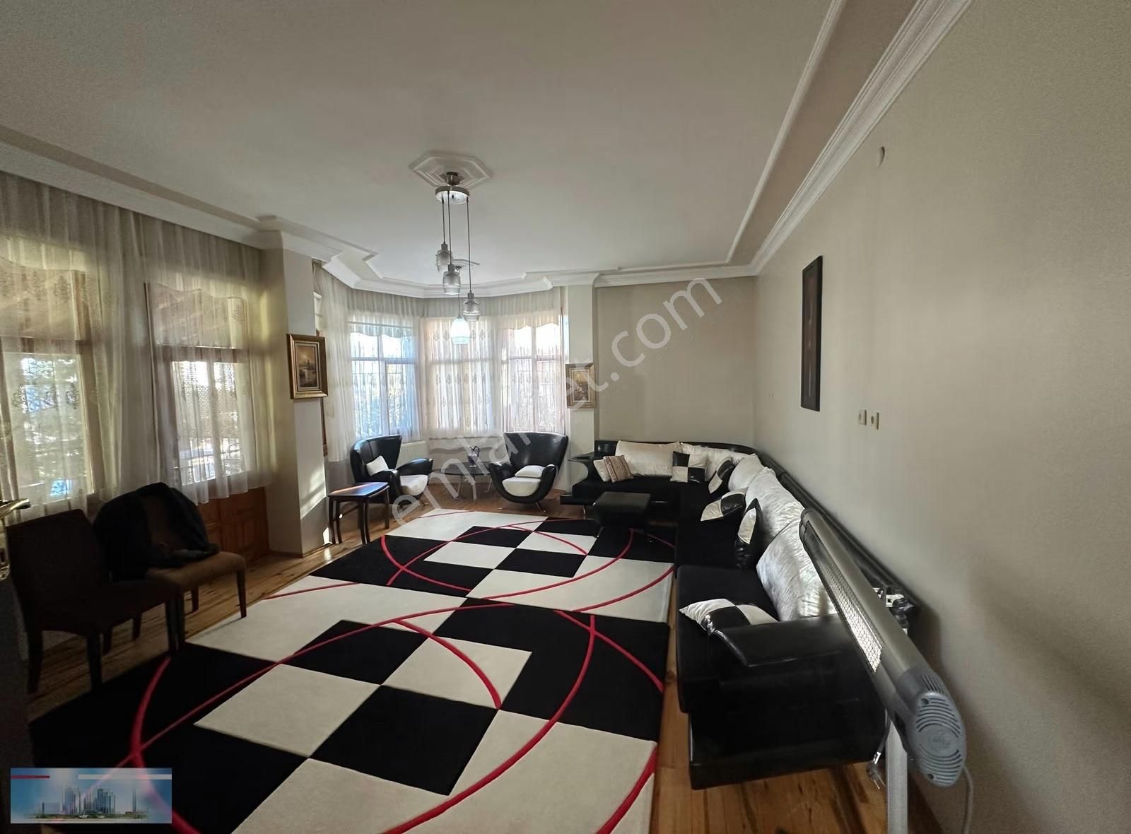 Kartepe Şirinsulhiyede Kapalı Garajlı / Teraslı Müstakil Villa - Görsel 16