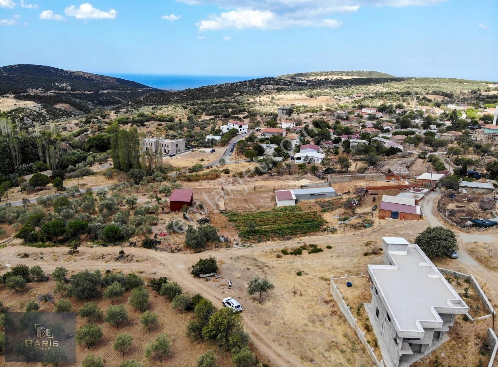 Çanakkale Ezine Alemşah Köyünde Satılık İmarlı Arsa - Görsel 3