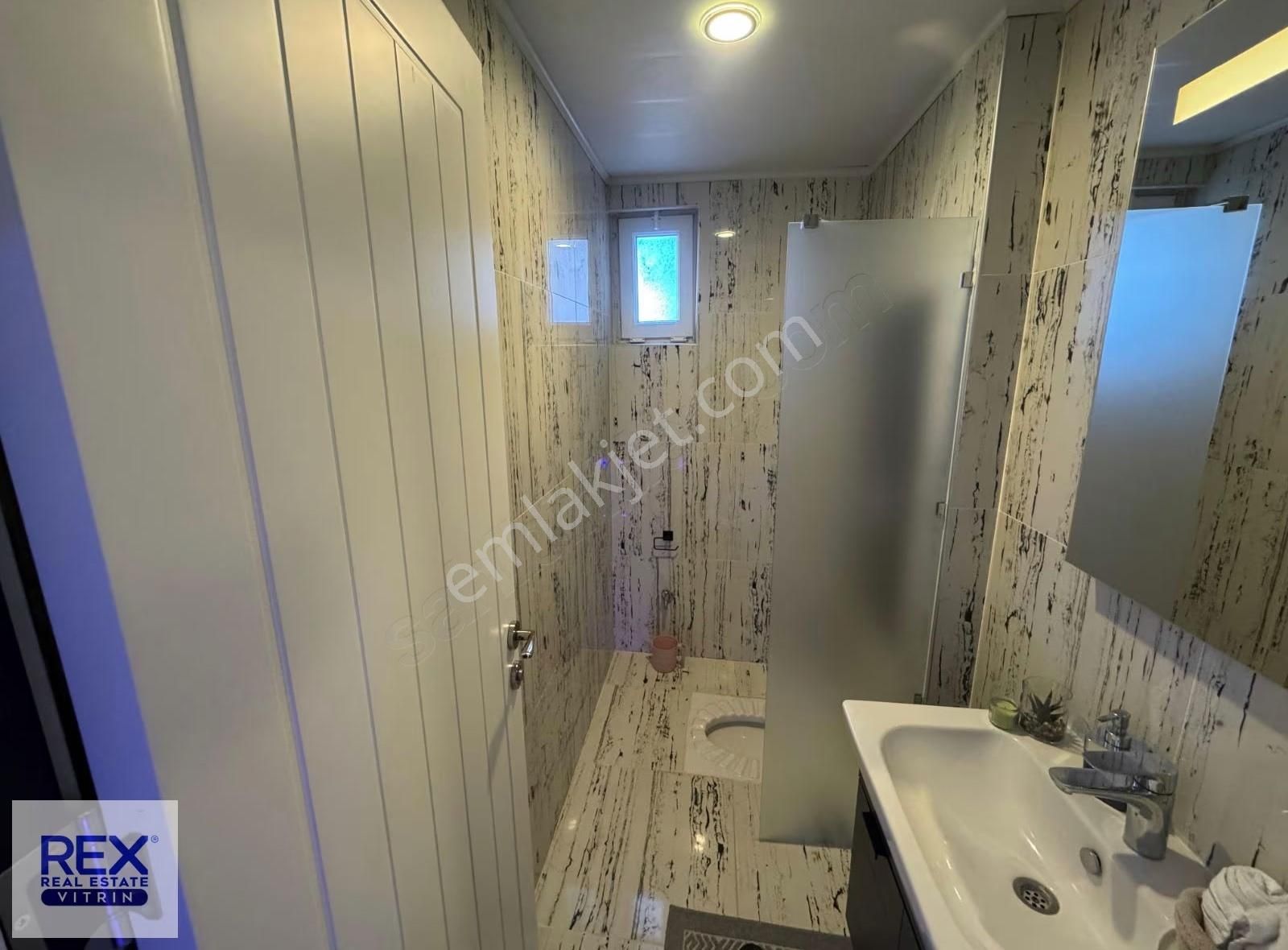 Site İçersinde 3 Cephe Lüx Arven Florya - Görsel 3