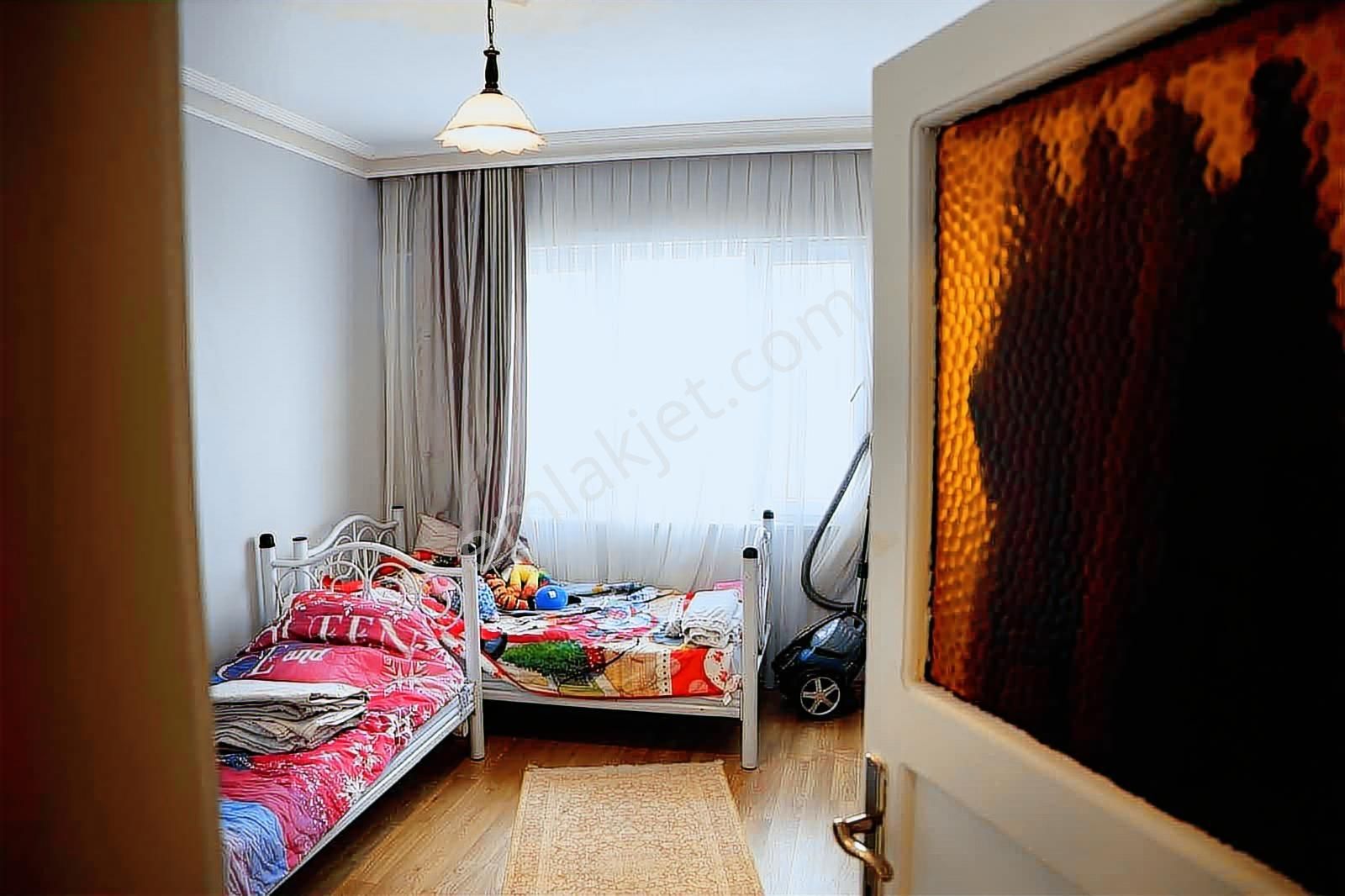 Merkez İnkum Satılık Deniz Manzaralı Daire Ön Cephe - Görsel 8