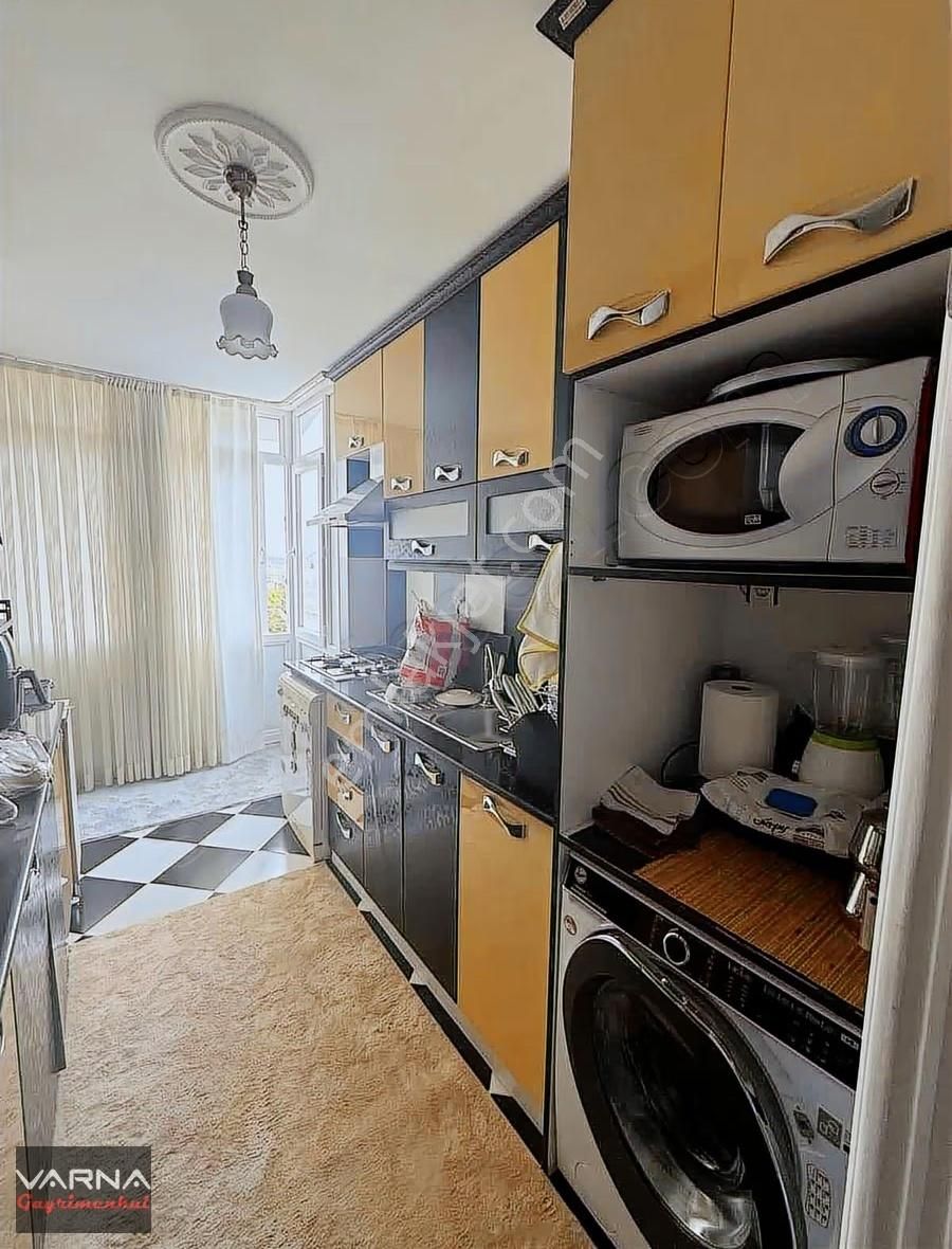 Menderes Görece Kiralık Full Eşyalı 2+1 80 M2 Daire - Görsel 3