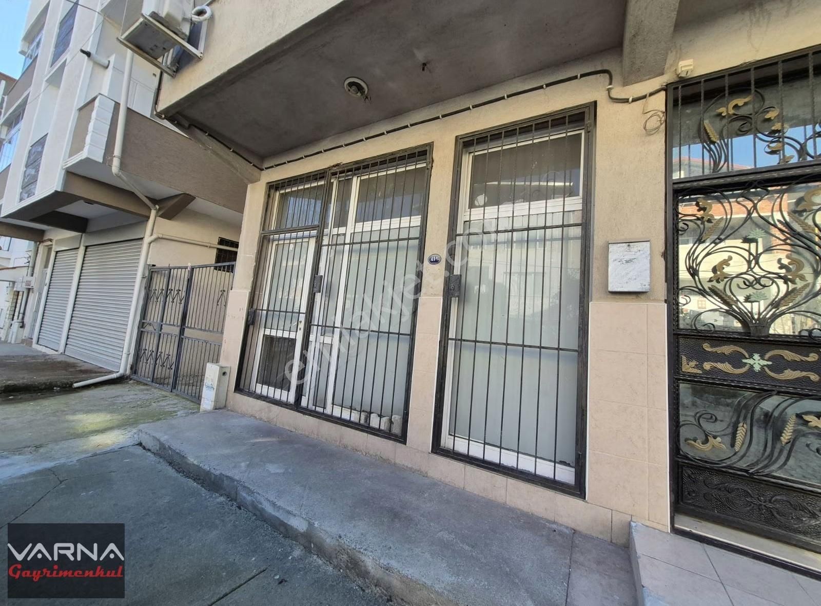 Gaziemir Sarnıç 170 M2 Sanayi Elektrik Mağaza Dükkan - Görsel 2