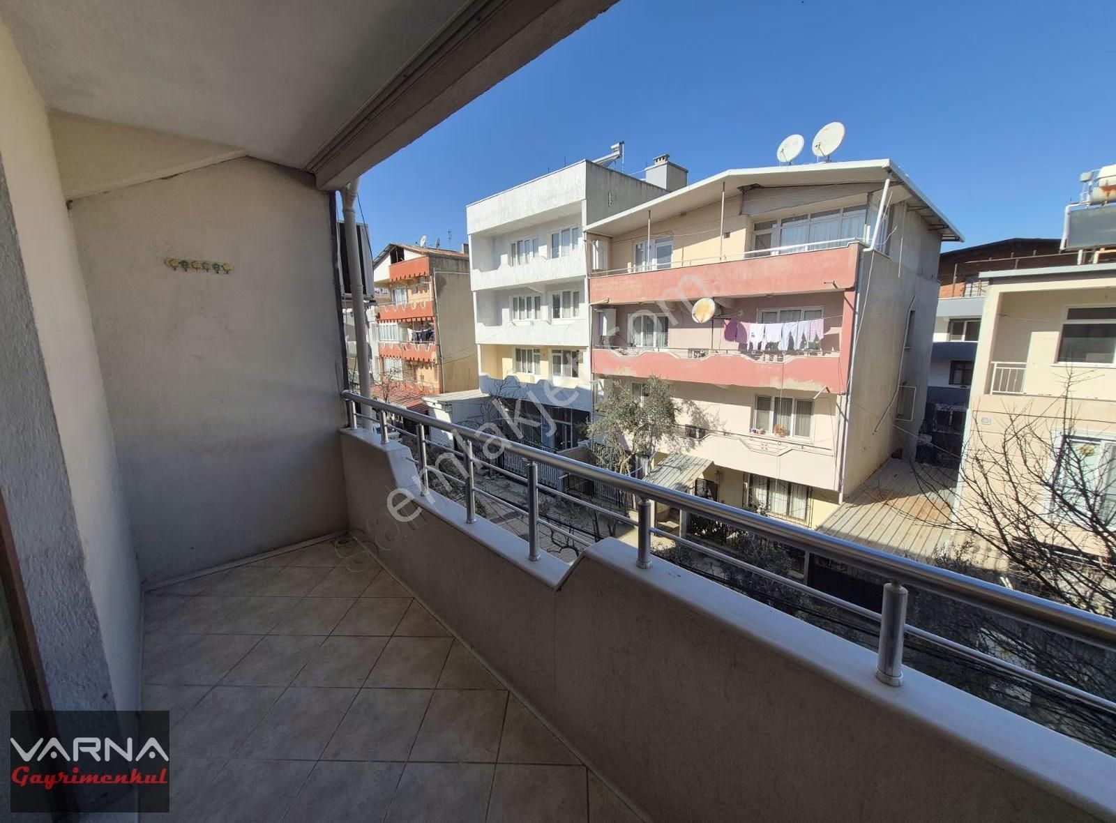 Gaziemir Sarnıç 3+1 Doğalgazlı Klimali Ferah Geniş Daire - Görsel 14