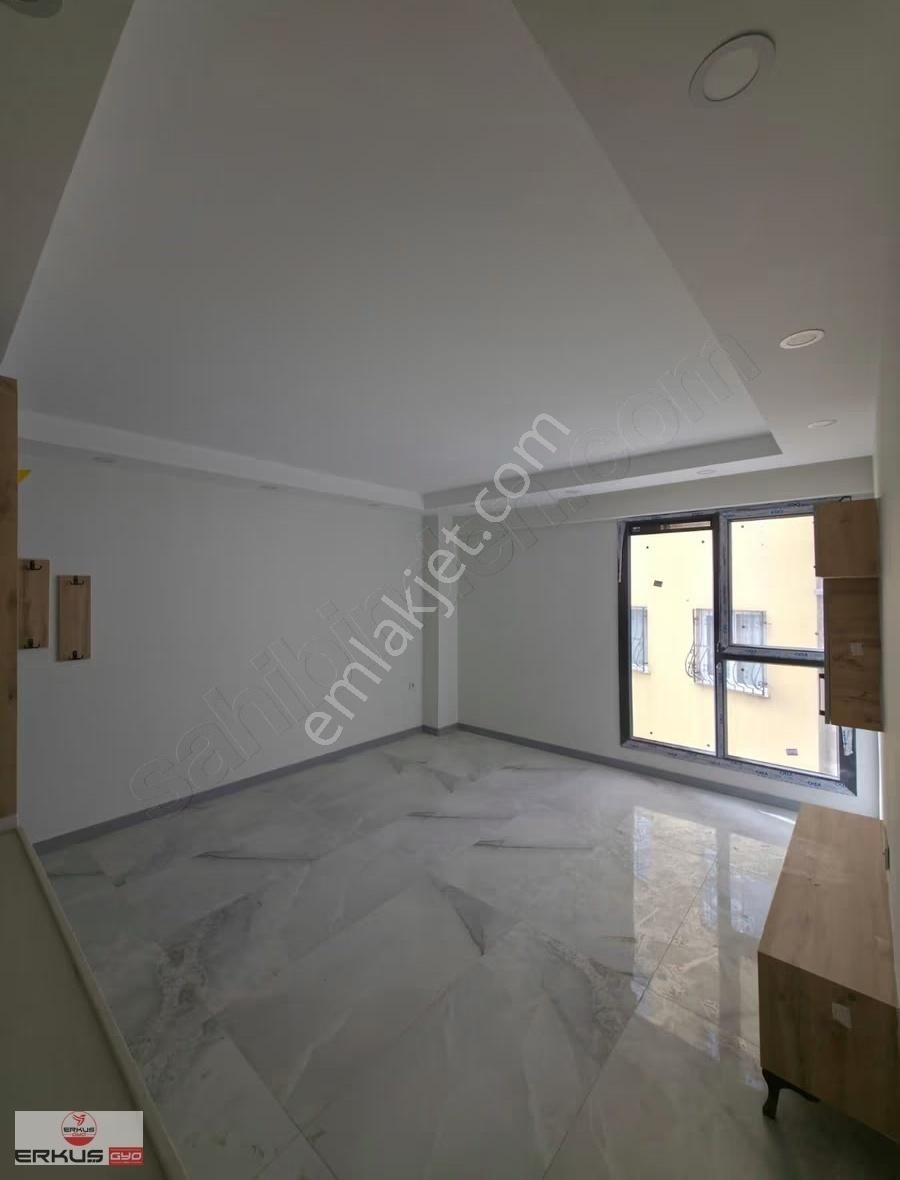 Satılık! Akkonak Lozan Caddesi Yakını 2+1 Suit Boş Apart Daire - Görsel 4