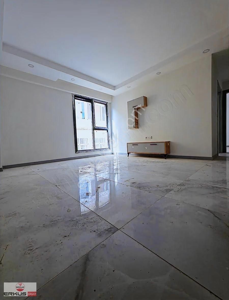 Satılık! Akkonak Lozan Caddesi Yakını 2+1 Suit Boş Apart Daire - Görsel 5