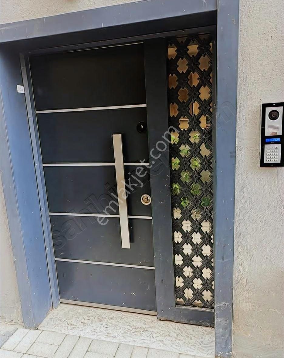 Seyrek'te Satılık Geniş 2+1 Daire!!! - Görsel 13