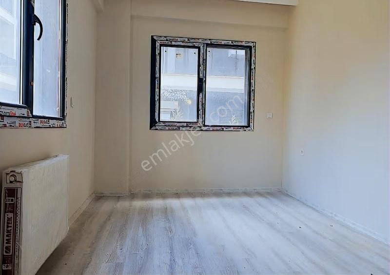 Seyrek'te Satılık Geniş 2+1 Daire!!! - Görsel 16