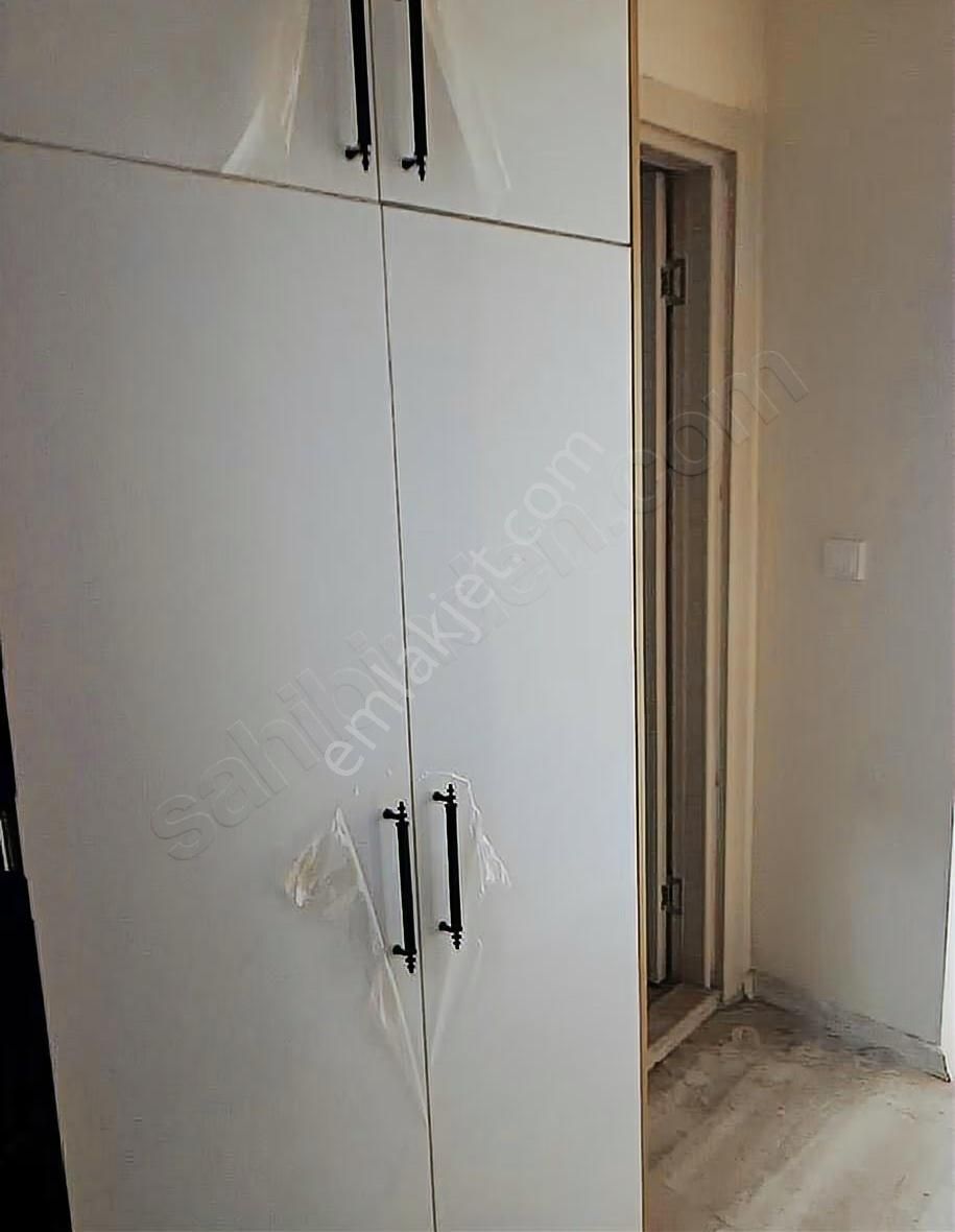 Seyrek'te Satılık Geniş 2+1 Daire!!! - Görsel 14