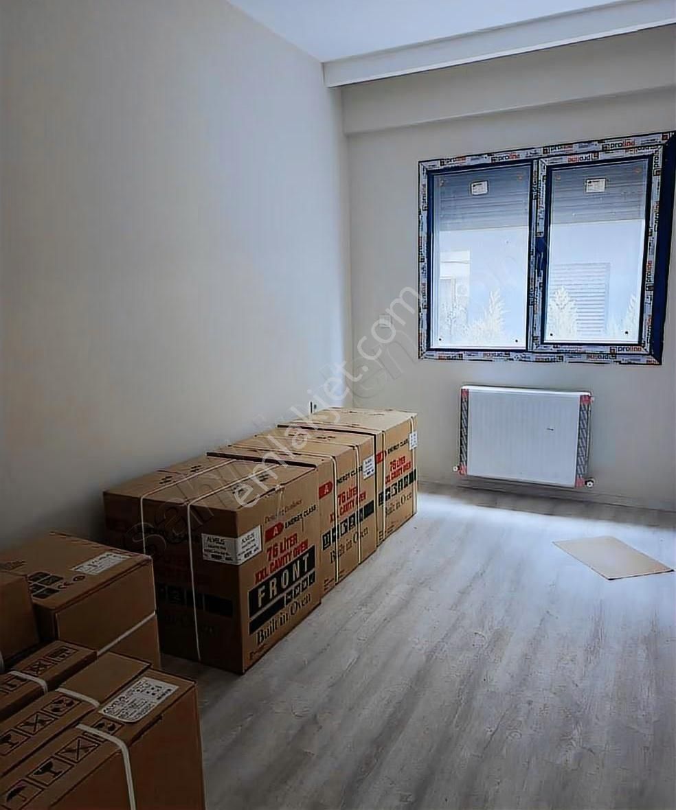 Seyrek'te Satılık Geniş 2+1 Daire!!! - Görsel 21