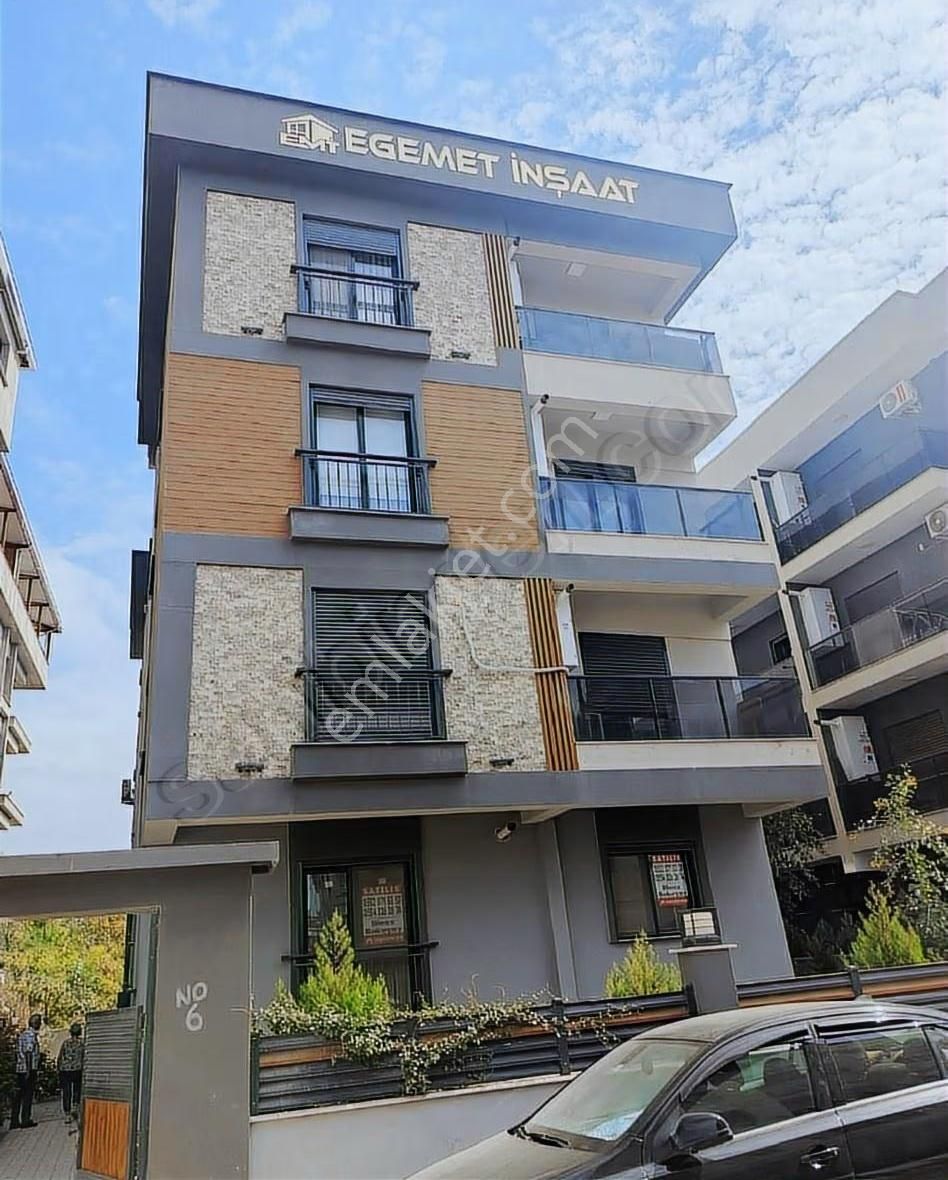 Seyrek'te Satılık Geniş 2+1 Daire!!!