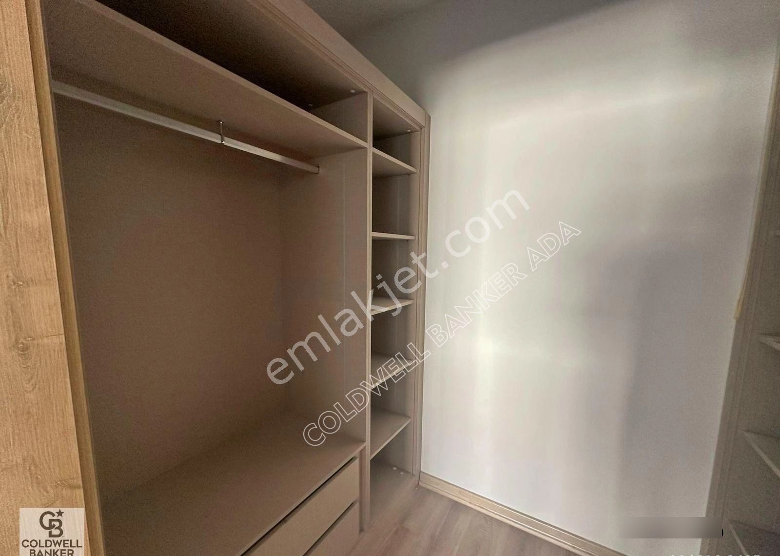 Modern Mimari, Zengin Sosyal Donatıları Olan 1+1 Lüks Daire - Görsel 24