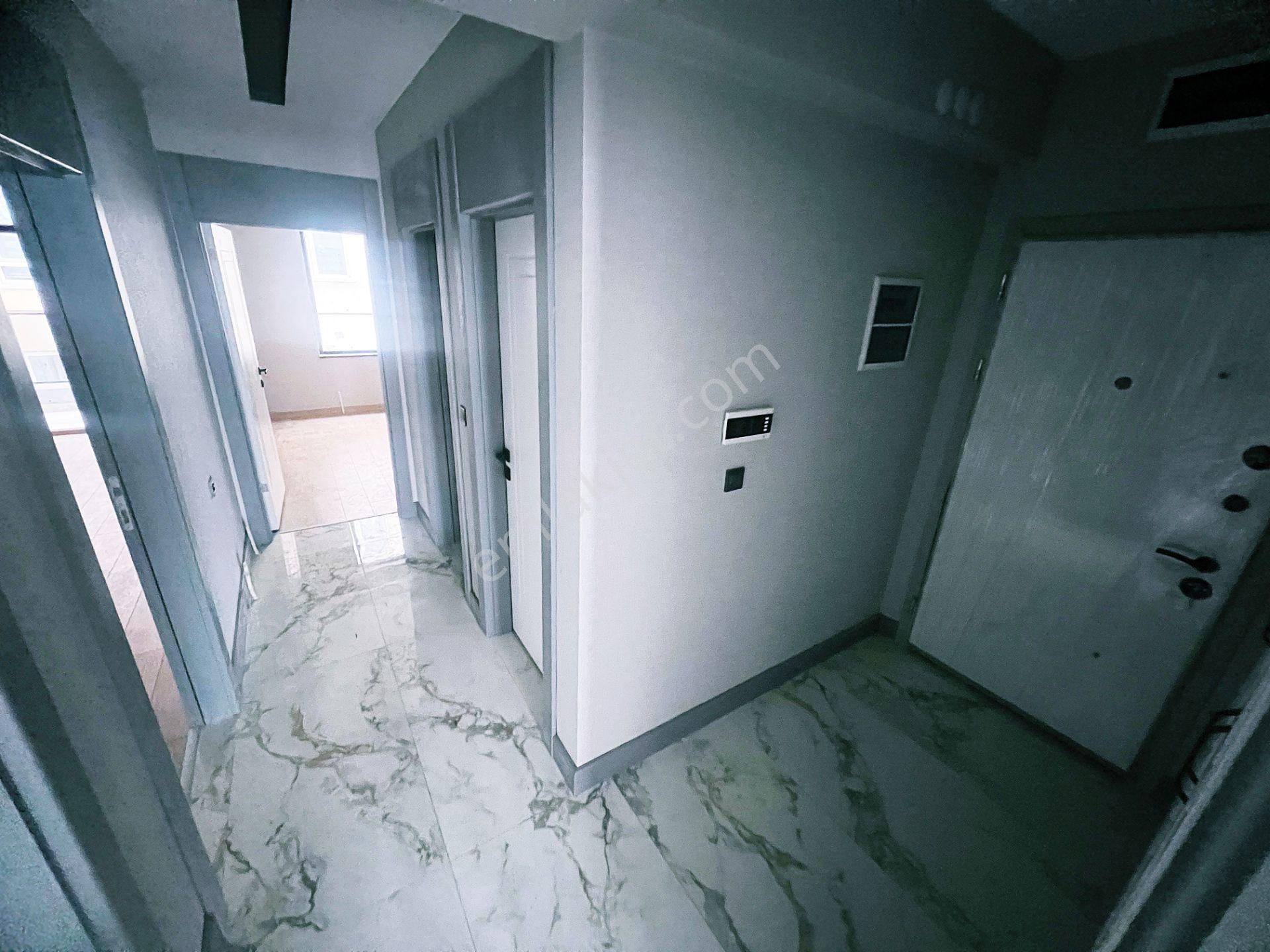 Cihandan Şehitkubilayda Estergon Cadde Teleferik Yakını 2+1 Dair - Görsel 19