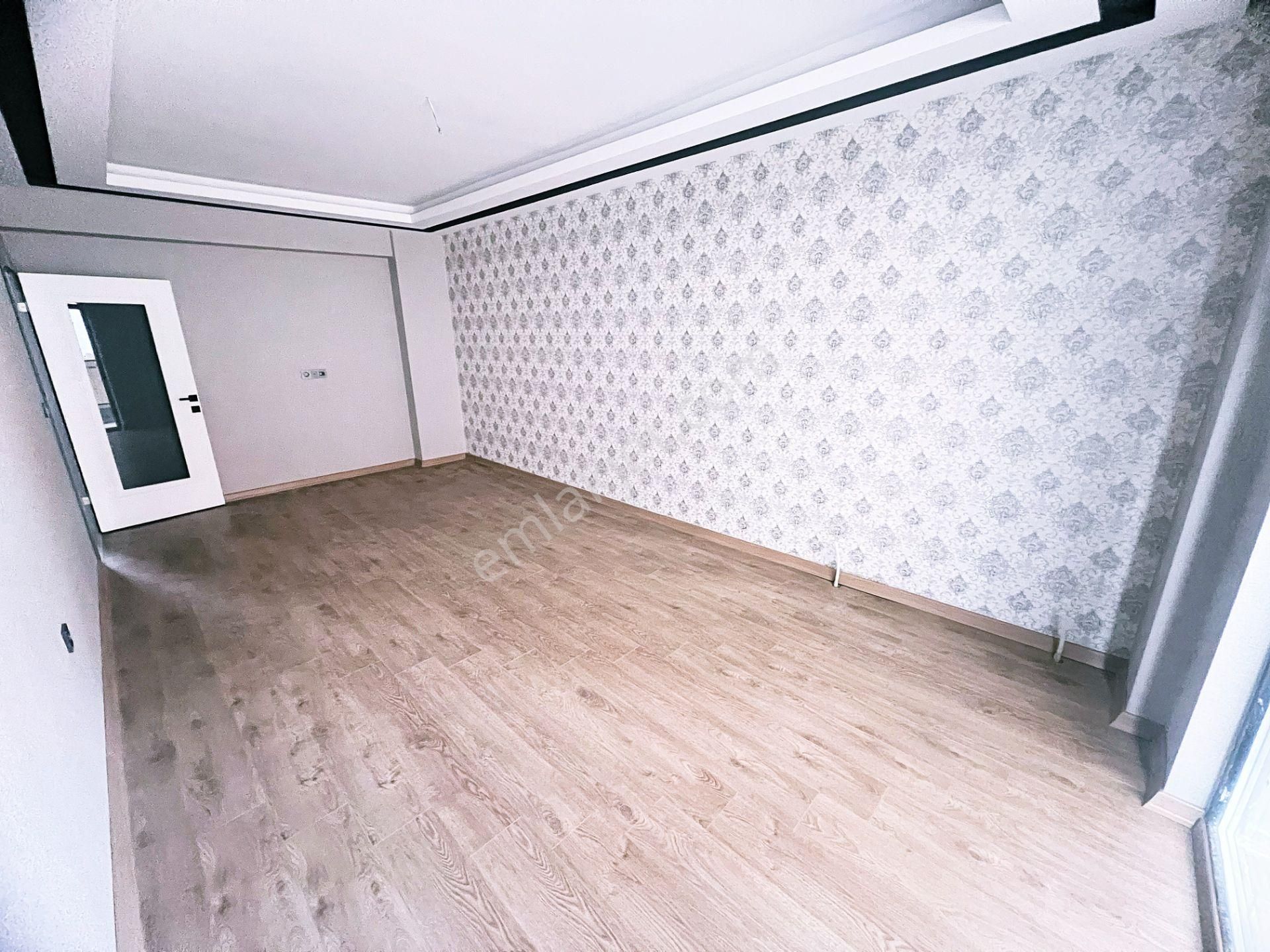 Cihandan Şehitkubilayda Estergon Cadde Teleferik Yakını 2+1 Dair - Görsel 9