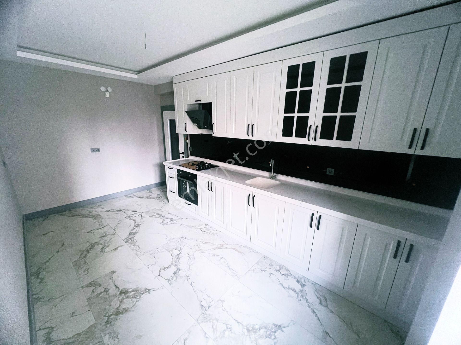 Cihandan Şehitkubilayda Estergon Cadde Teleferik Yakını 2+1 Dair - Görsel 5