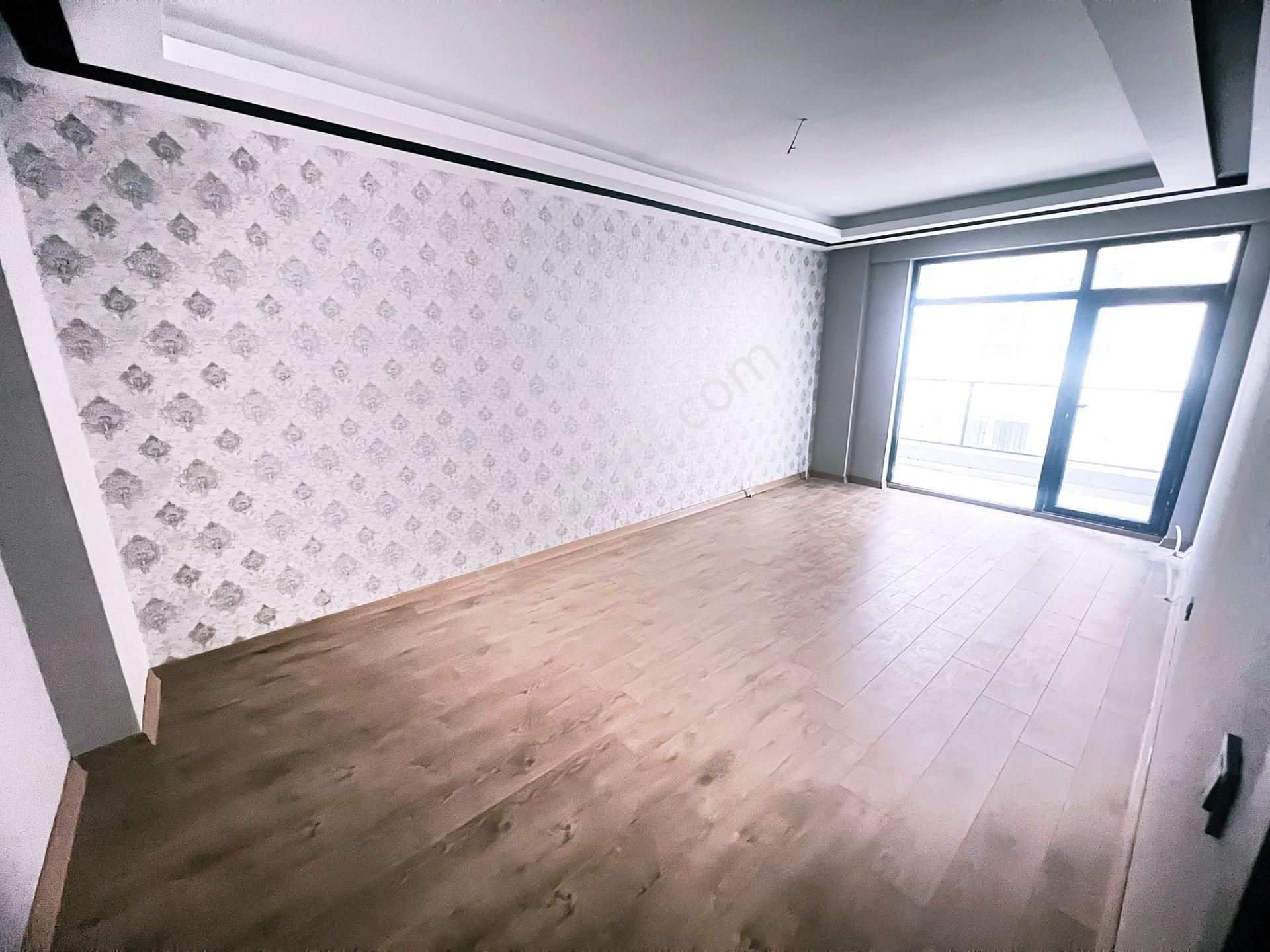 Cihandan Şehitkubilayda Estergon Cadde Teleferik Yakını 2+1 Dair - Görsel 6