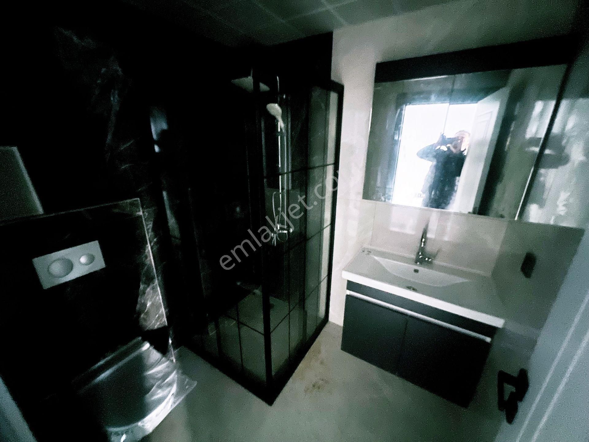 Cihandan Şehitkubilayda Estergon Cadde Teleferik Yakını 2+1 Dair - Görsel 17