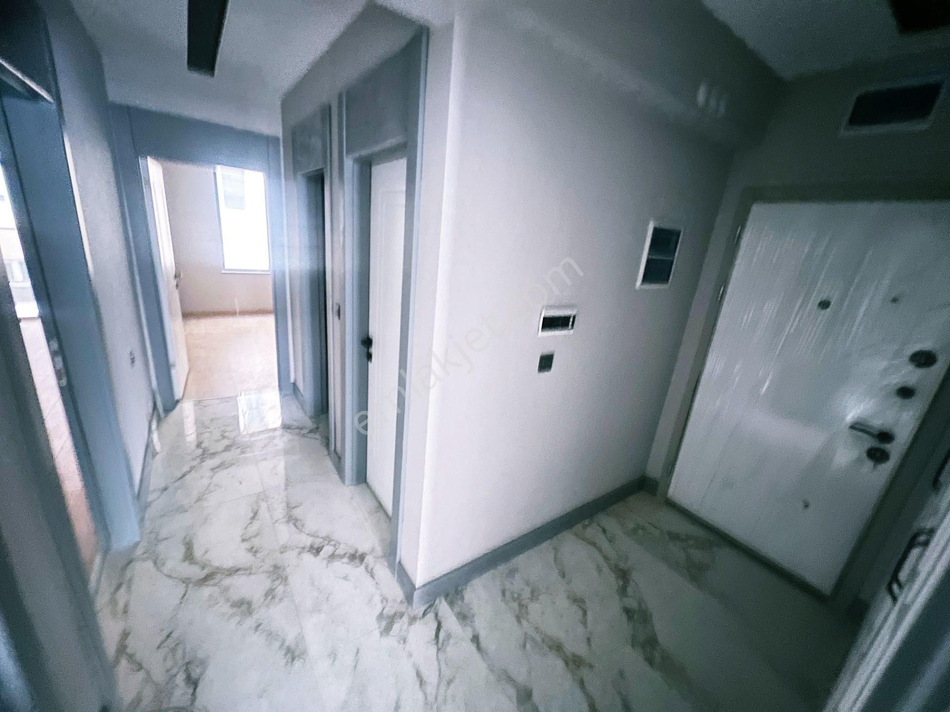 Cihandan Şehitkubilayda Estergon Cadde Teleferik Yakını 2+1 Dair - Görsel 20