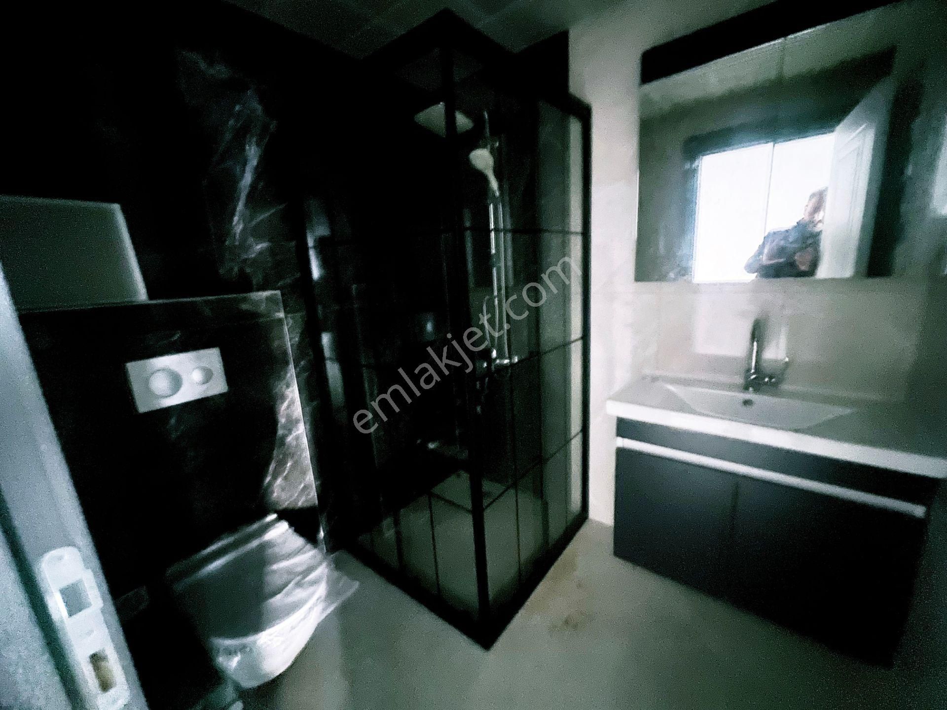 Cihandan Şehitkubilayda Estergon Cadde Teleferik Yakını 2+1 Dair - Görsel 18