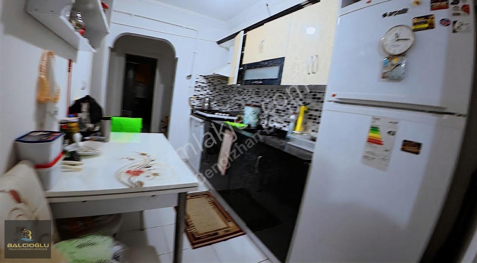 Balcıoğlundan Satılık Merkez Plajda Uygn Genş Bahçeli 2+1 Daire - Görsel 6