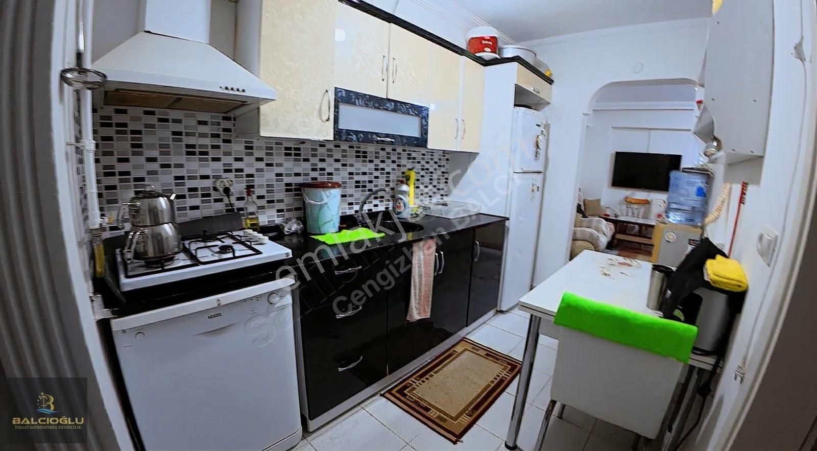 Balcıoğlundan Satılık Merkez Plajda Uygn Genş Bahçeli 2+1 Daire - Görsel 2