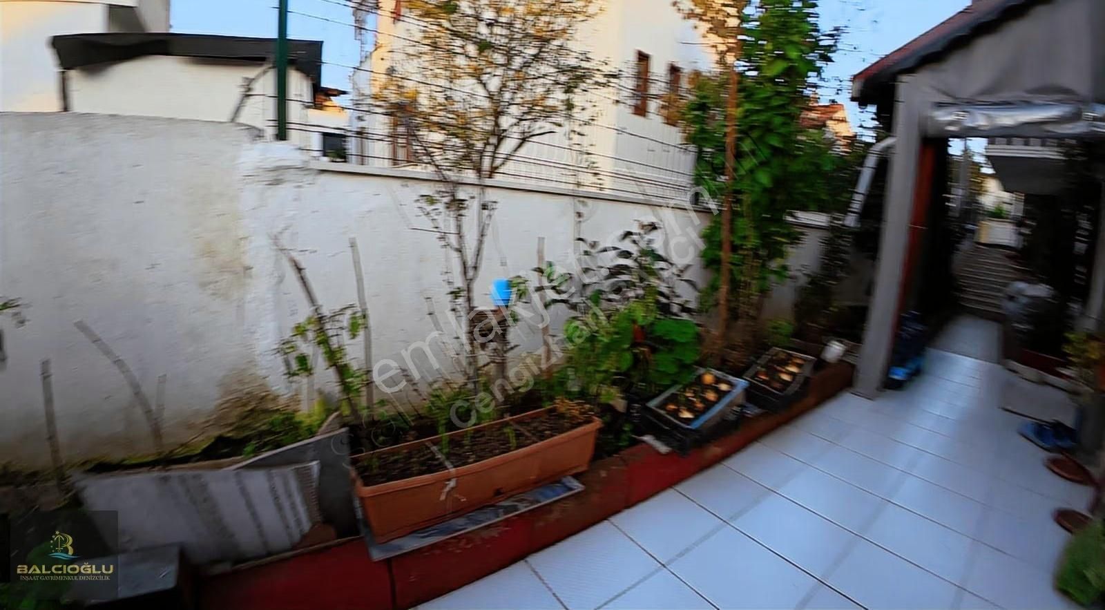 Balcıoğlundan Satılık Merkez Plajda Uygn Genş Bahçeli 2+1 Daire - Görsel 19